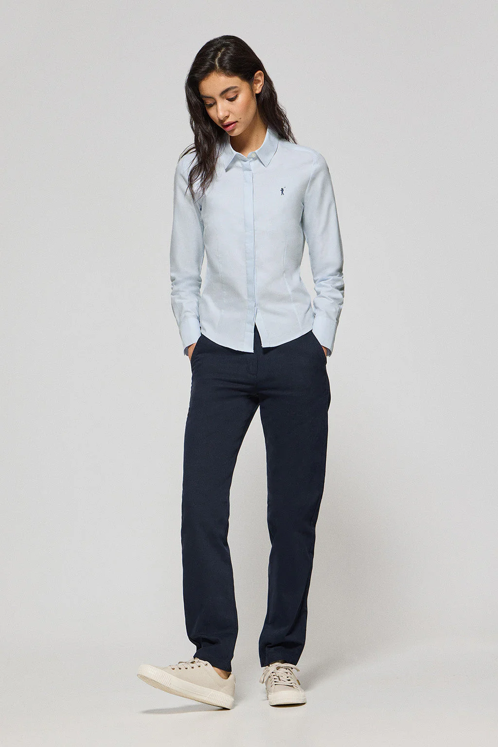 Camisa slim oxford azul cielo con logo bordado Rigby Go - Image 3