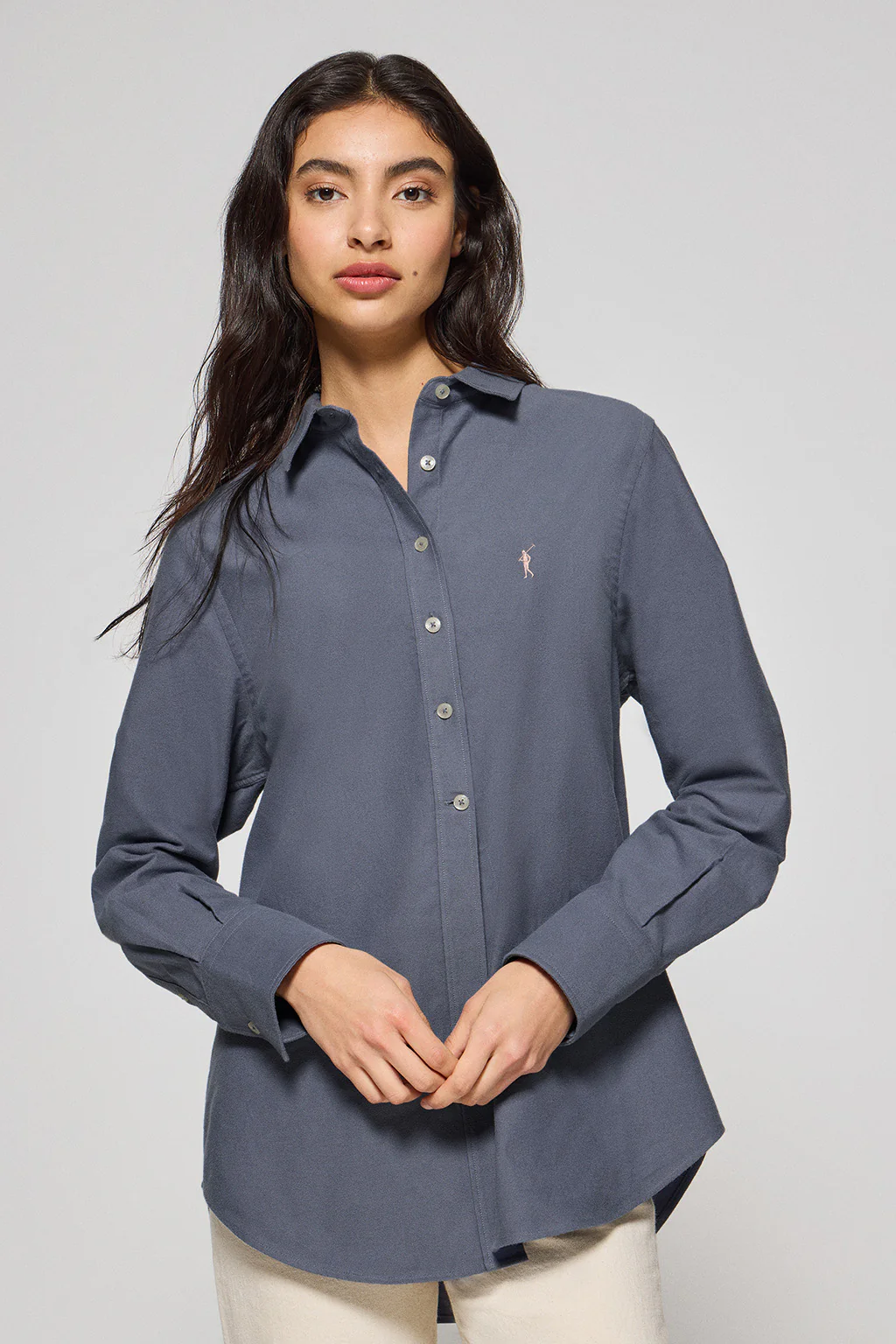 Camisa oxford Sabina azul con logo bordado Rigby Go - Image 5