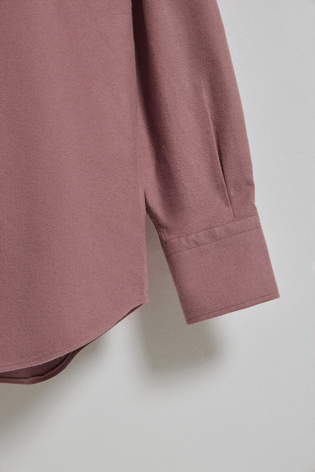 Camisa oxford Sabina burdeos con logo bordado Rigby Go - Image 8