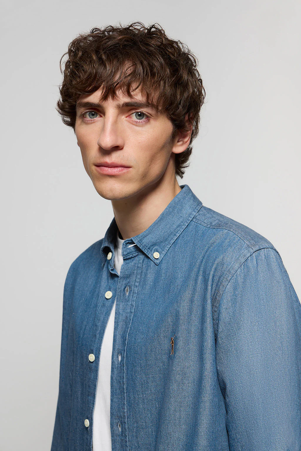 Camisa denim regular fit con logo Rigby Go - Image 3