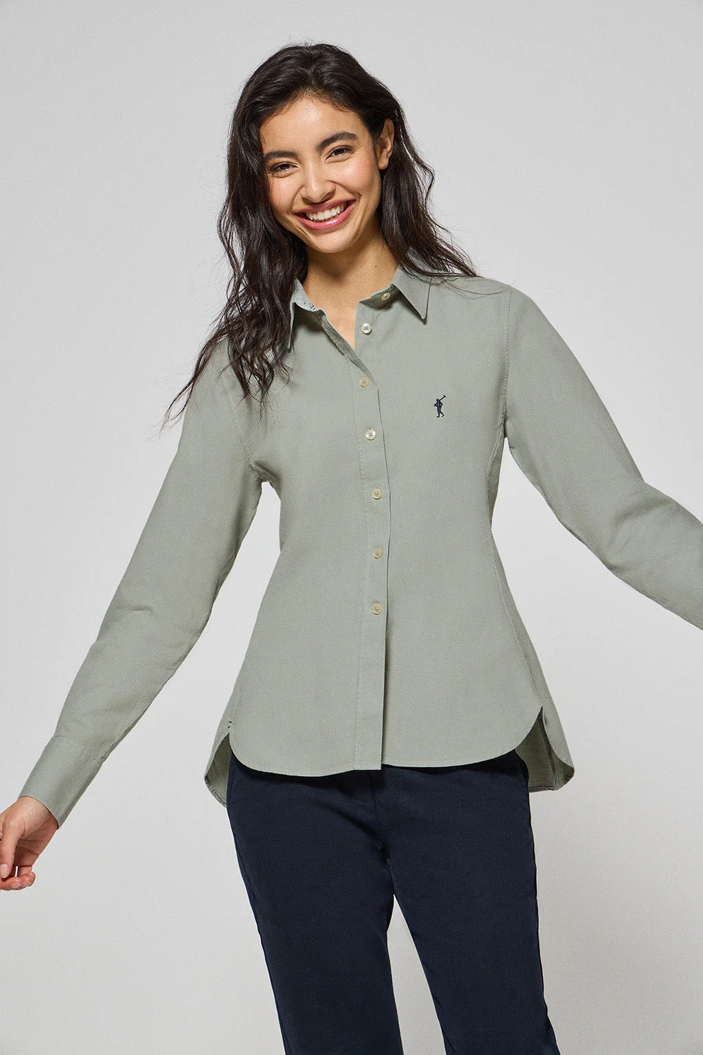 Camisa slim Sefora verde claro con logo Rigby Go - Image 4