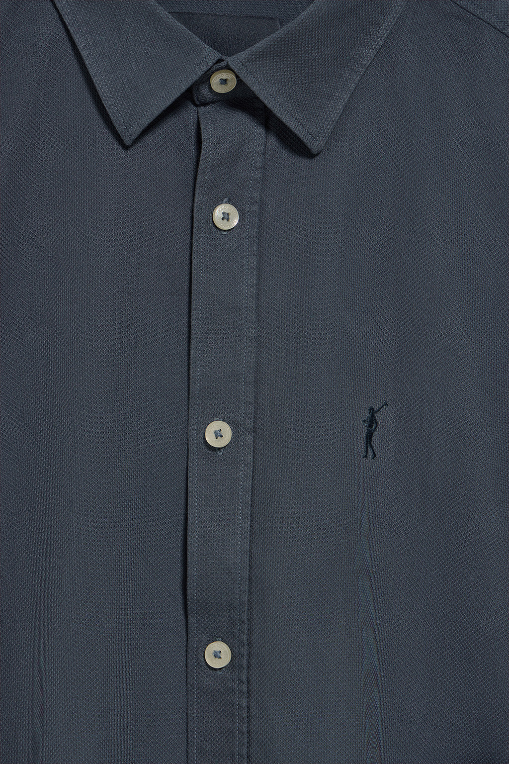 Camisa Stanford azul marino con logo bordado Rigby Go a tono - Image 8
