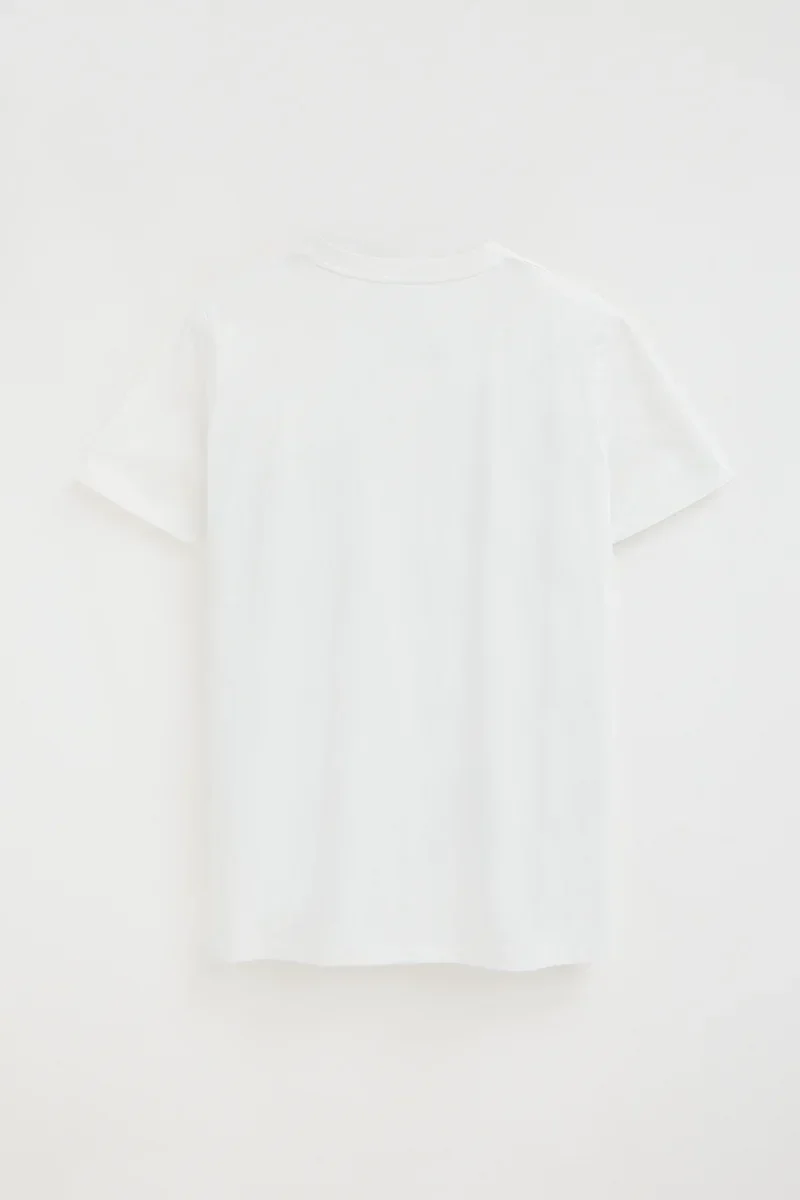 Camiseta blanca de corte recto con parche Polo Club - Image 8