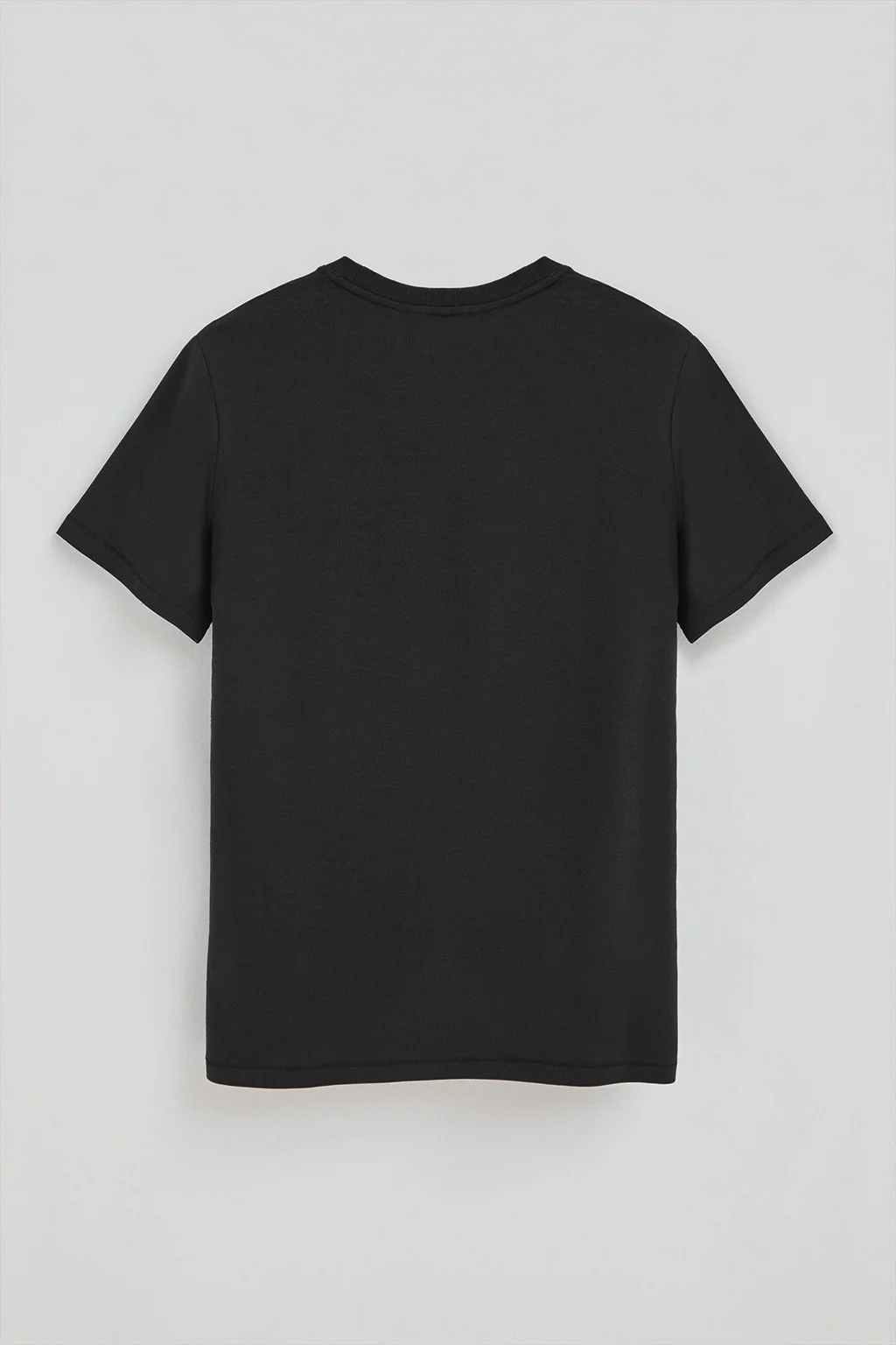 Camiseta Amore negra con parche personalizado Polo Club - Image 8