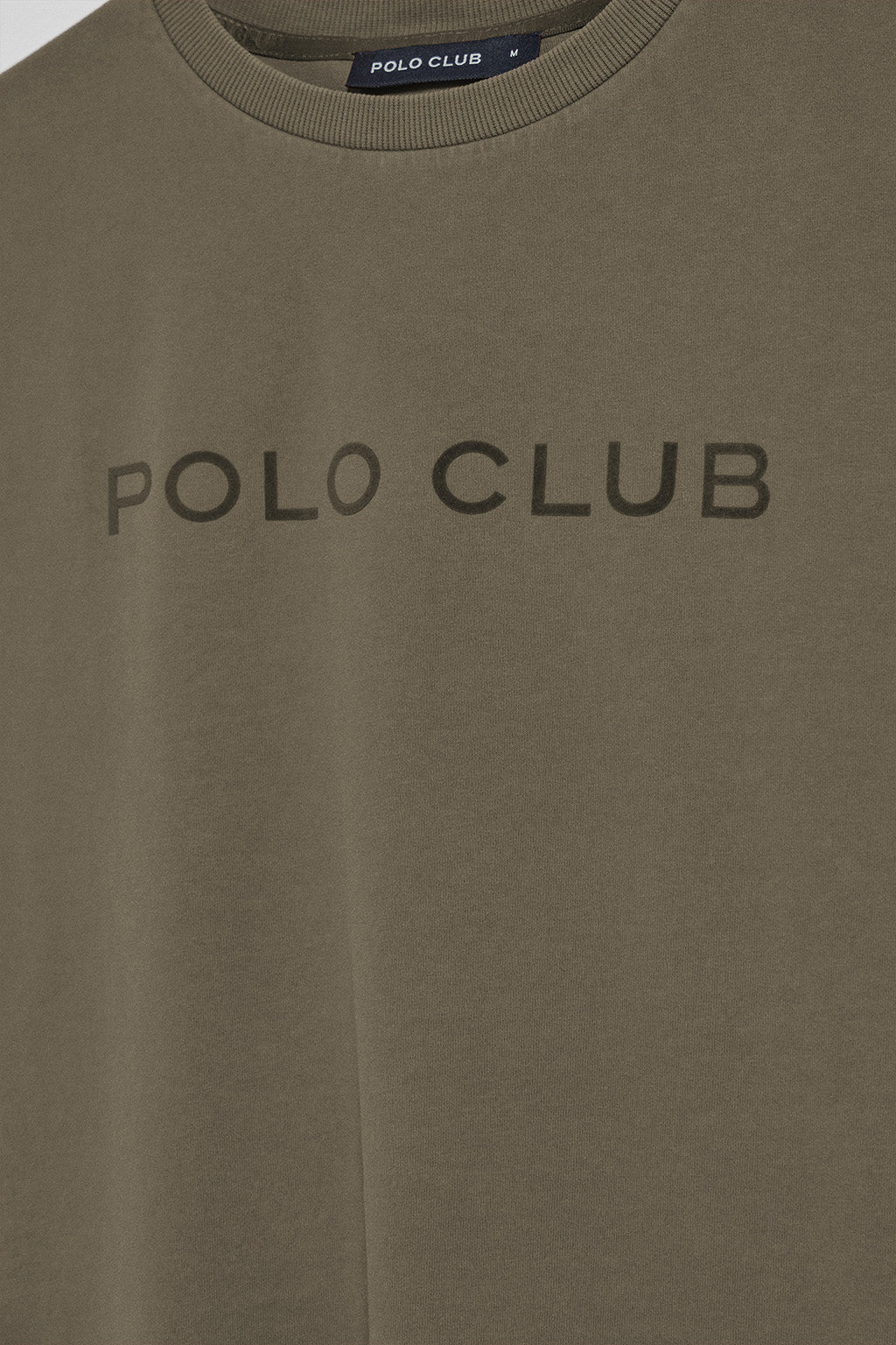 Camiseta Apolo garment dyed verde militar con logo Polo Club aterciopelado - Image 10