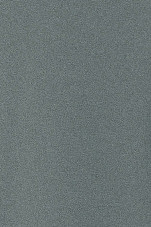 Camiseta gris piedra básica de cuello pico con logo engomado - Image 7