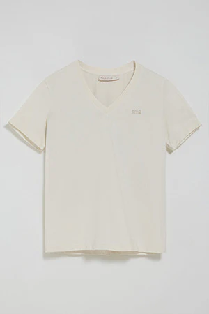 Camiseta Turia color crudo de acabado peach effect con print engomado Polo Club - Image 6