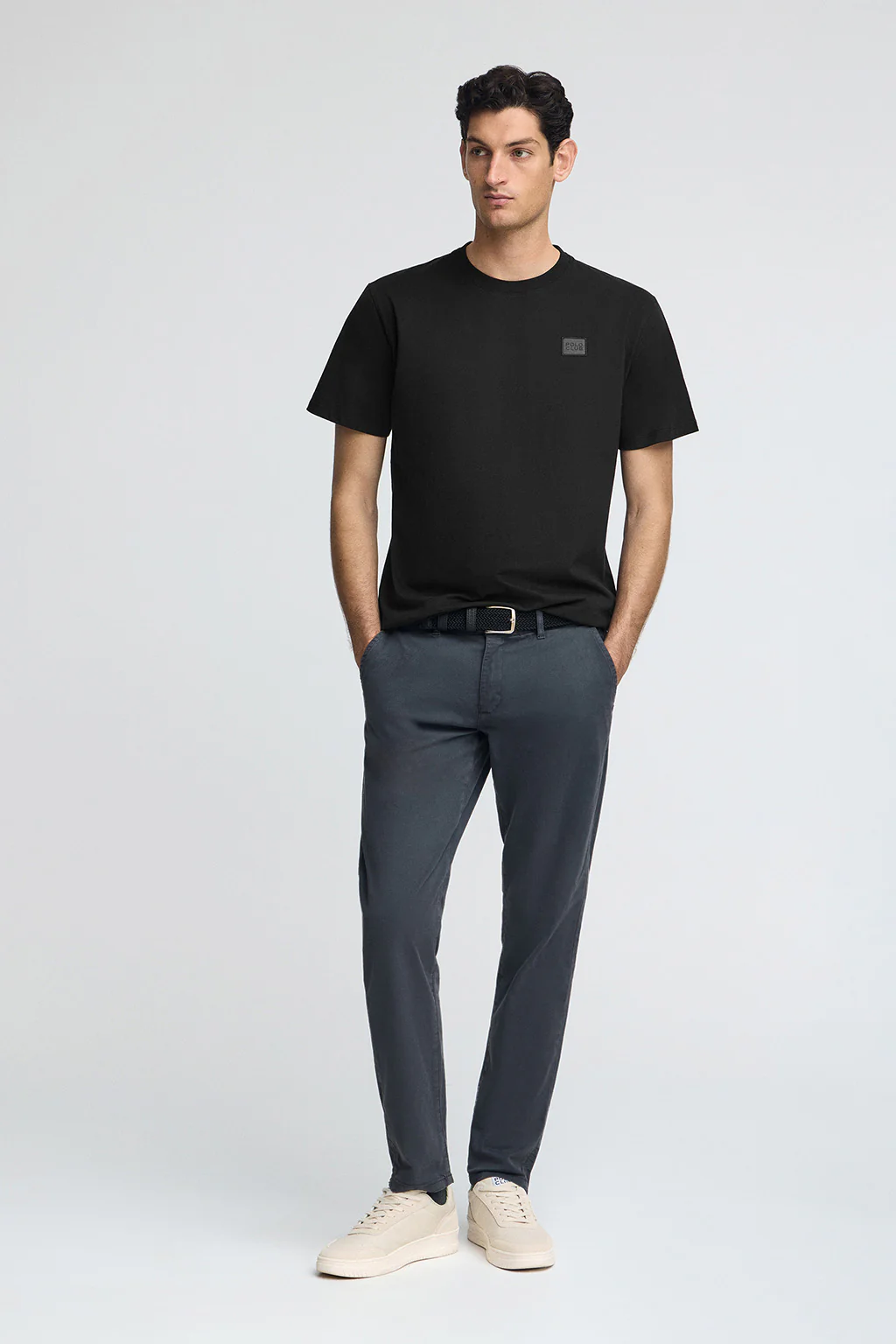 Camiseta negra con parche personalizado Polo Club - Image 4