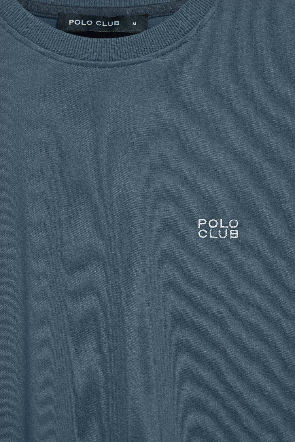 Camiseta azul denim básica de cuello redondo con detalle bordado - Image 7