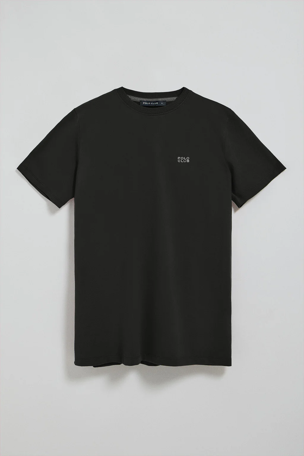 Camiseta negra básica de cuello redondo con detalle bordado - Image 9