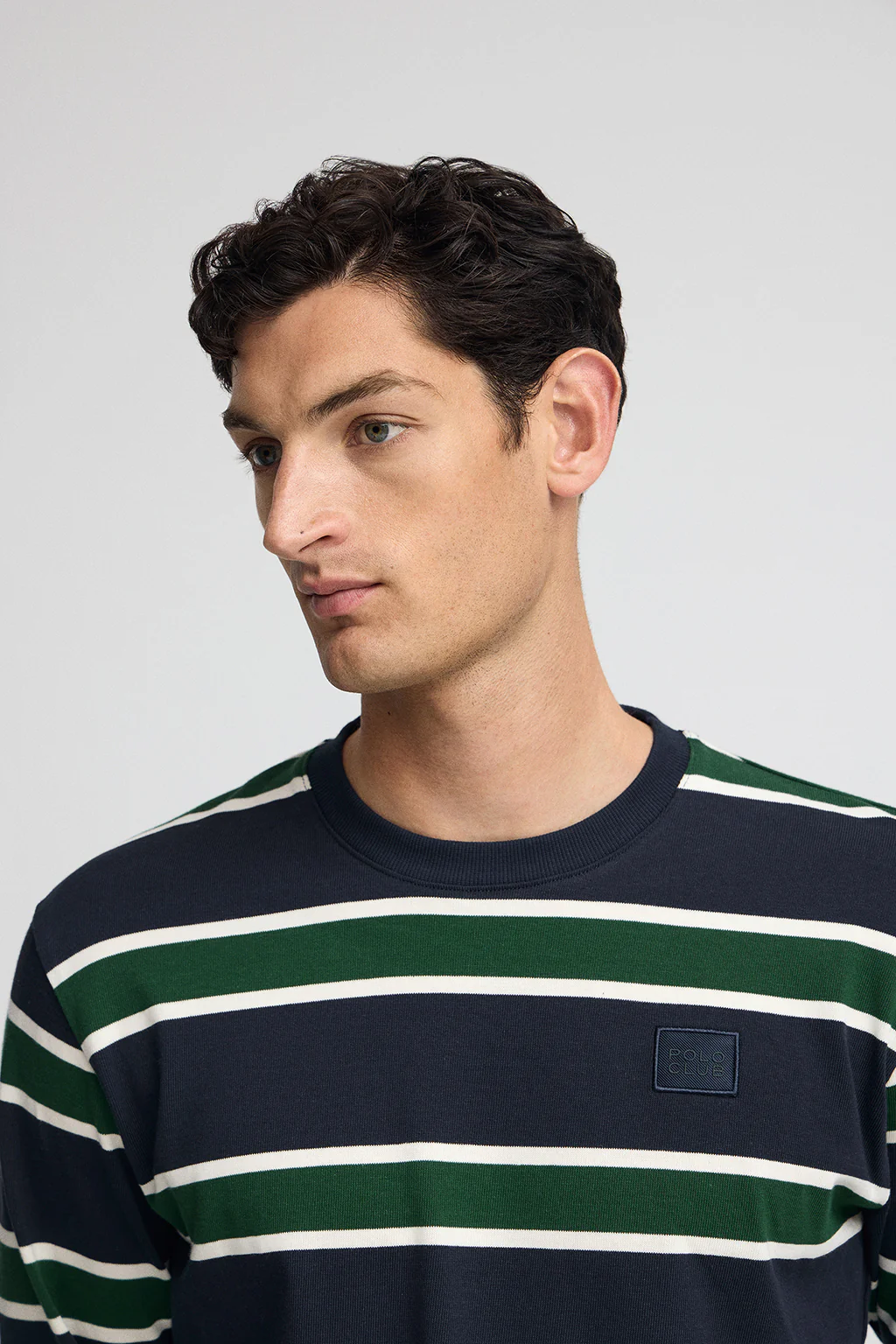 Camiseta Carter con rayas azul marino y verde botella con parche personalizado Polo Club - Image 3