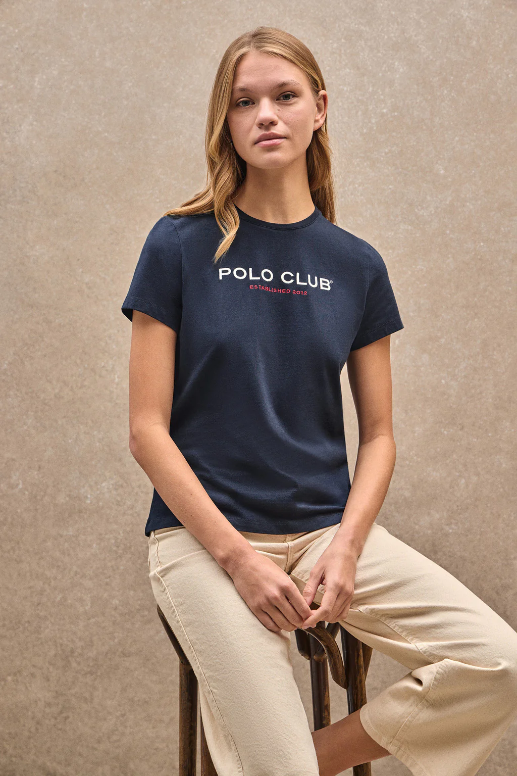 Camiseta azul marino de manga corta con logo Established 2012 Polo Club