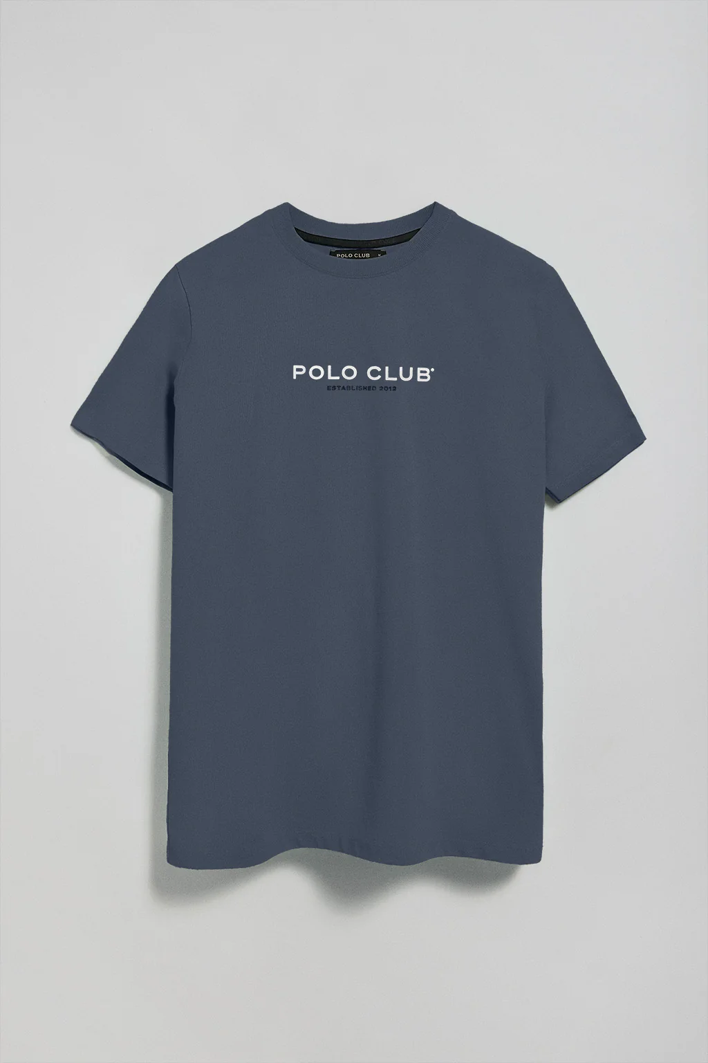 Camiseta azul denim de cuello redondo y logo engomado - Image 5