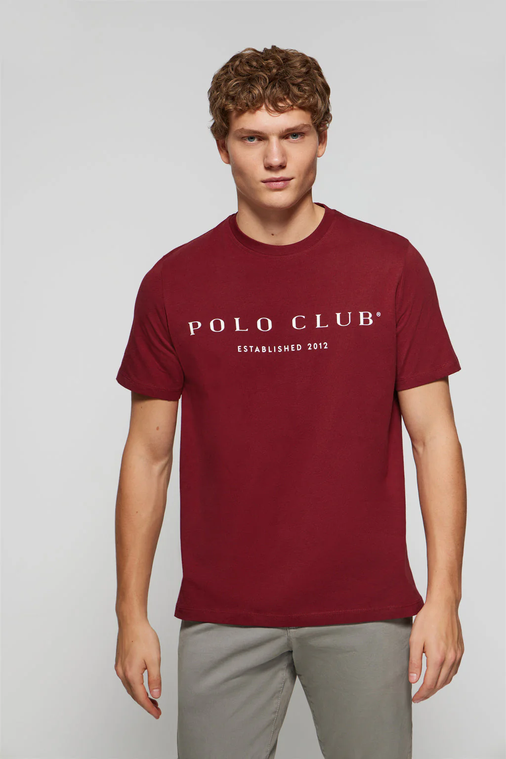 Camiseta básica granate con print icónico Polo Club - Image 3