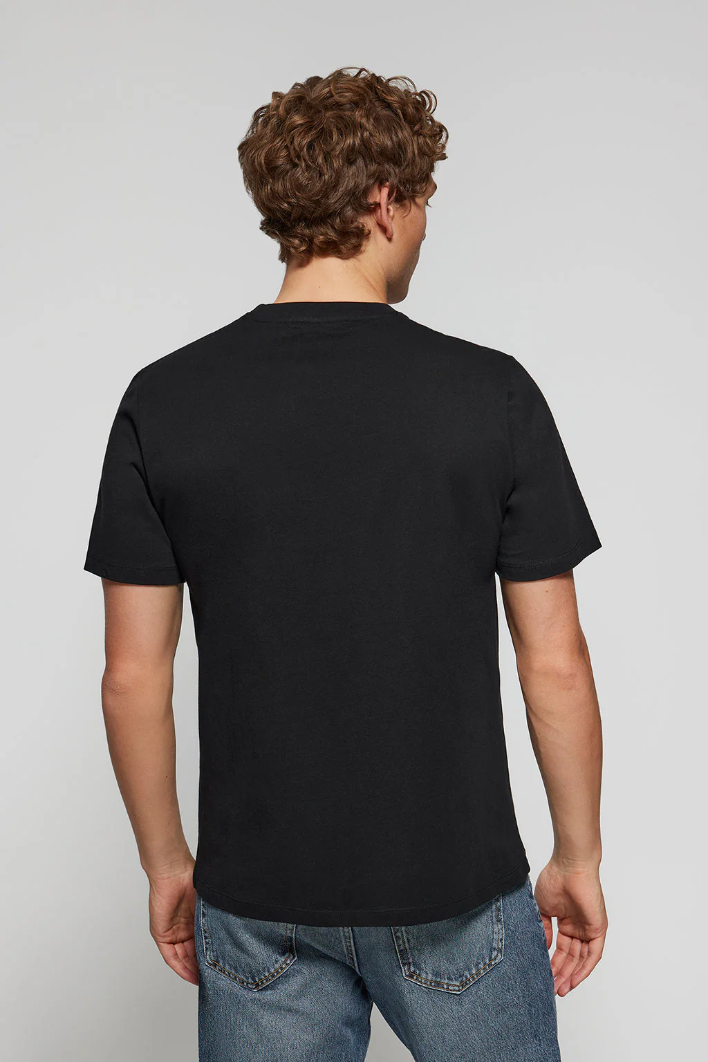 Camiseta básica negra con print icónico Polo Club - Image 5