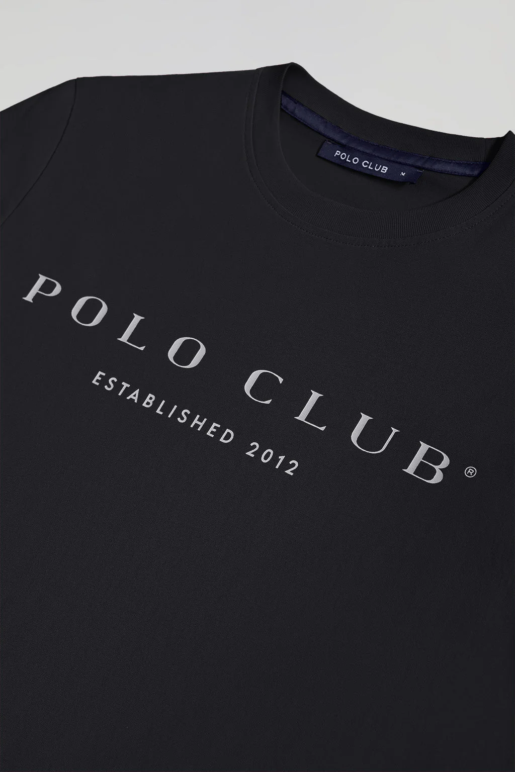 Camiseta básica negra con print icónico Polo Club - Image 8