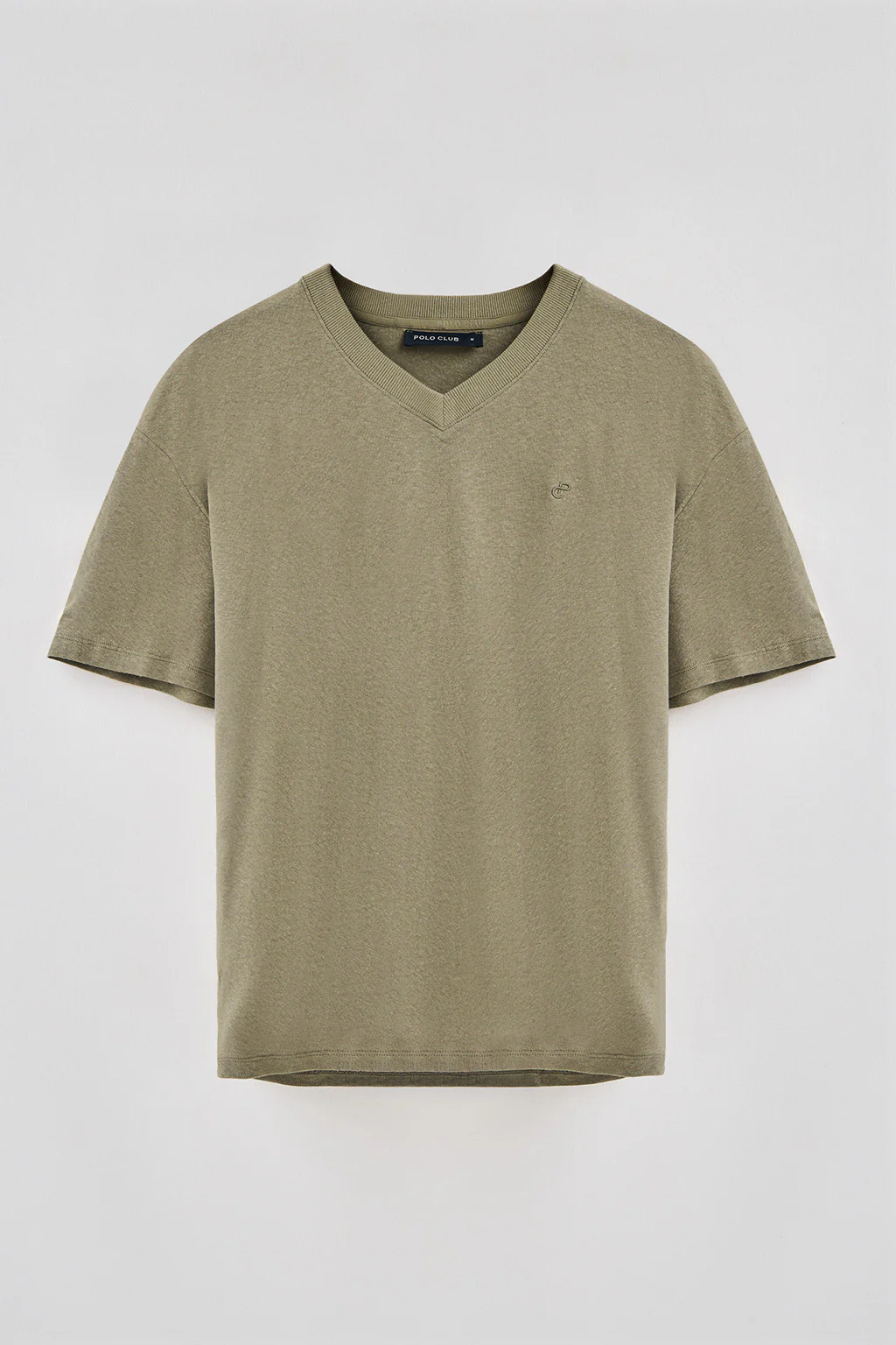Camiseta verde en lino y algodón de cuello en pico y monograma bordado - Image 9