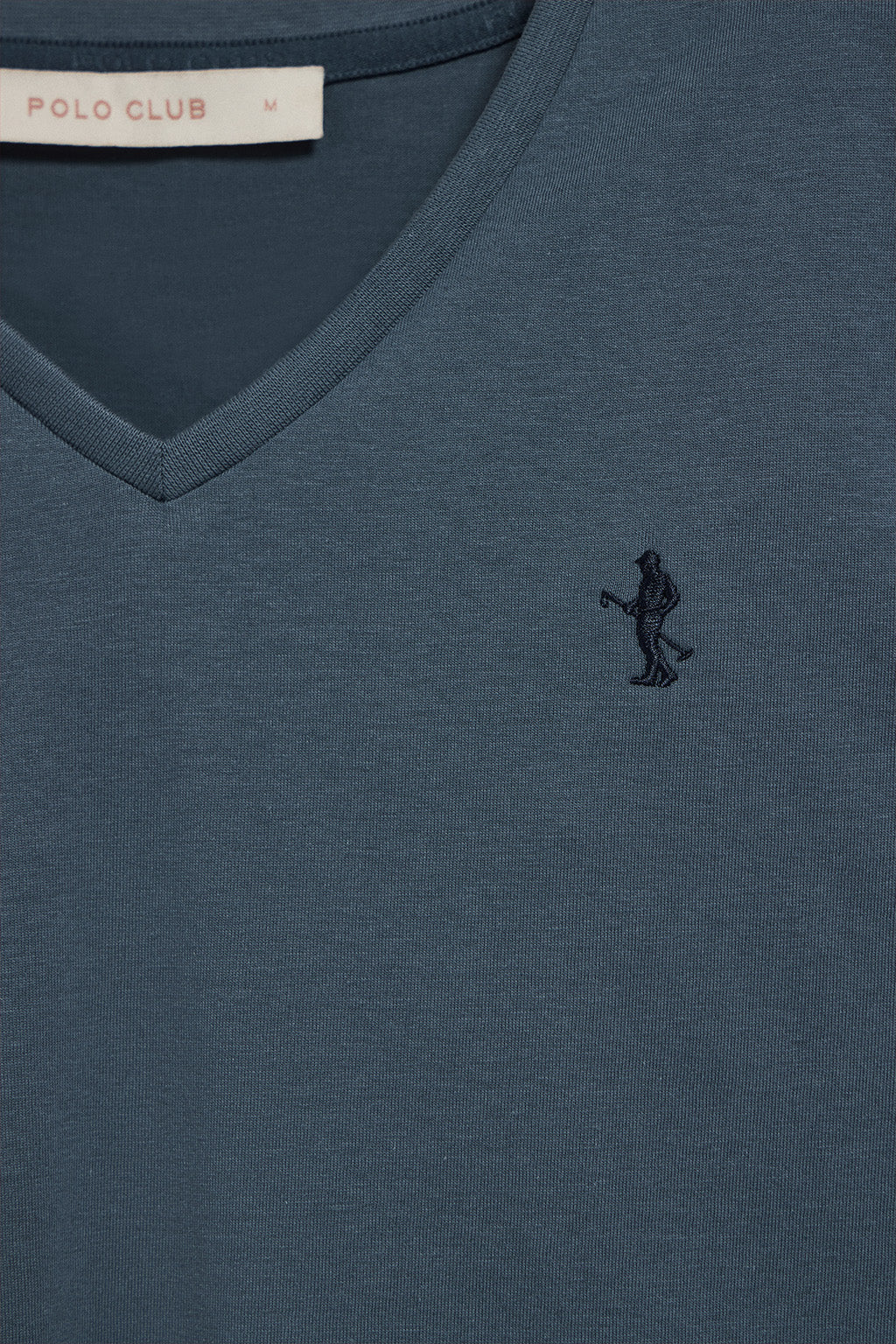 Camiseta azul denim de escote en pico y bordado Rigby Best - Image 9