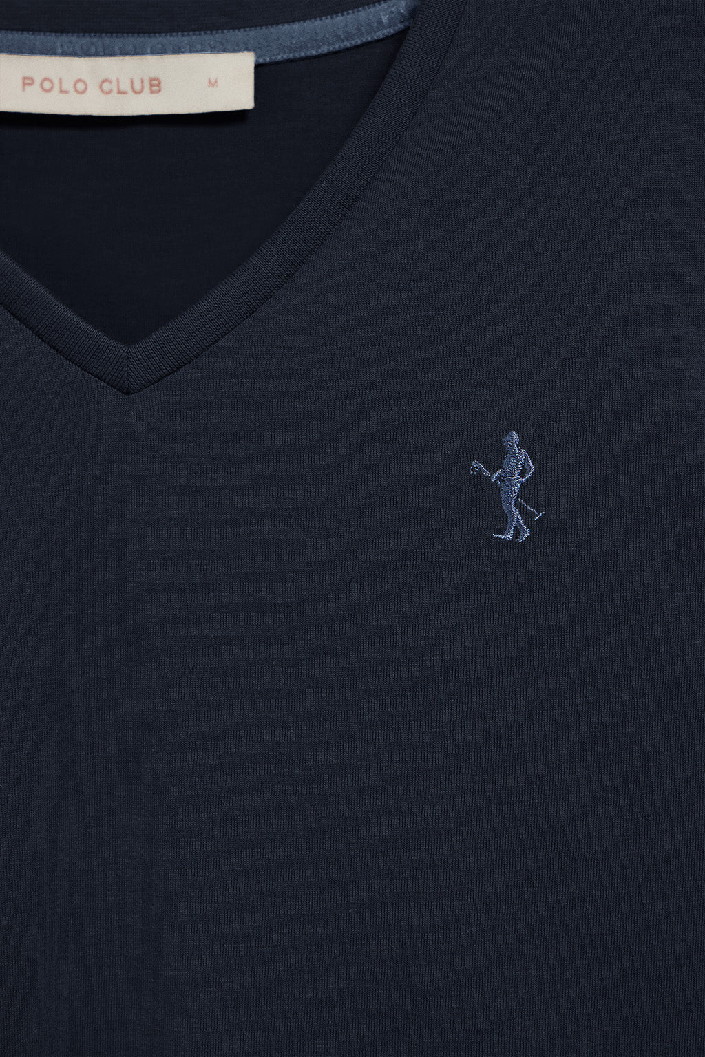 Camiseta azul marino de escote en pico y bordado Rigby Best - Image 9