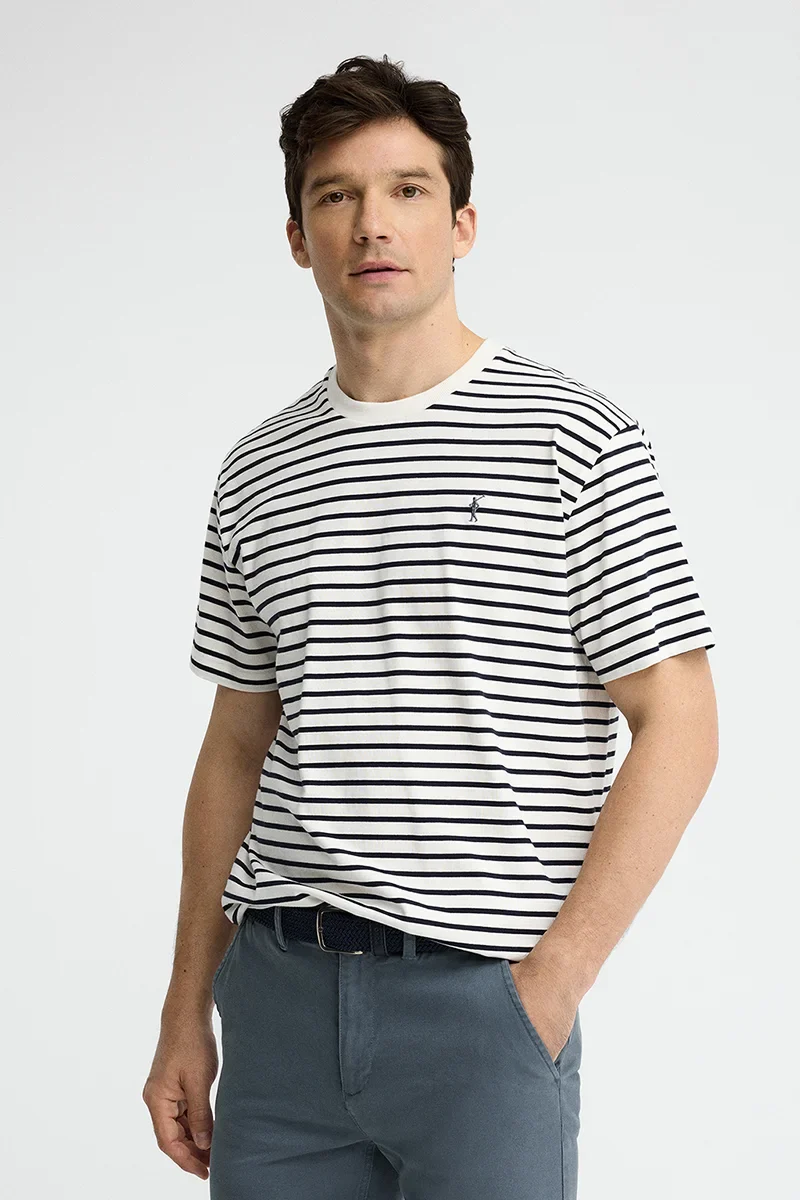 Camiseta de rayas color crudo y azul marino de corte holgado con logo Rigby Go