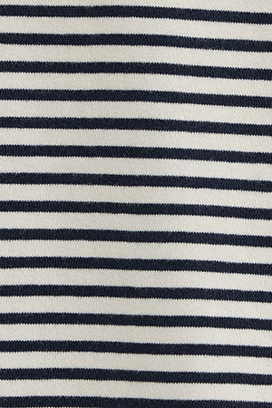 Camiseta a rayas azul marino y color crudo de corte regular con bordado Rigby Go - Image 10