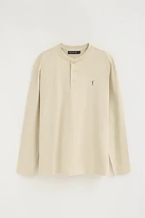Camiseta beige de cuello panadero con bordado Rigby Go - Image 10