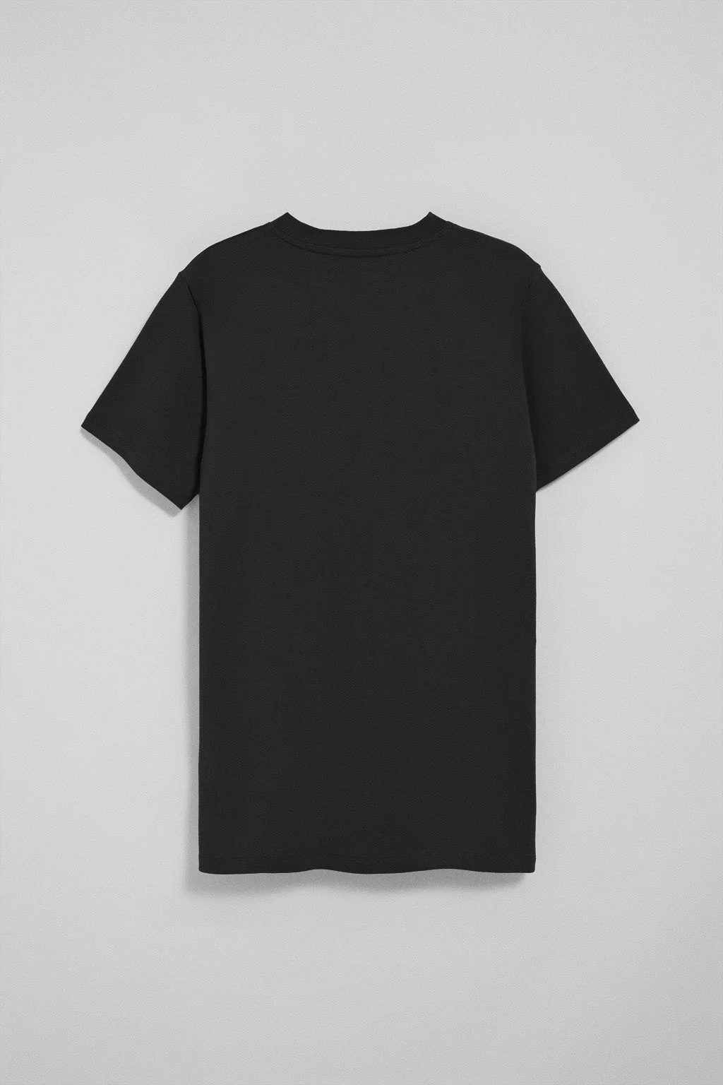 Camiseta negra con cuello redondo y logo bordado Rigby Go - Image 7
