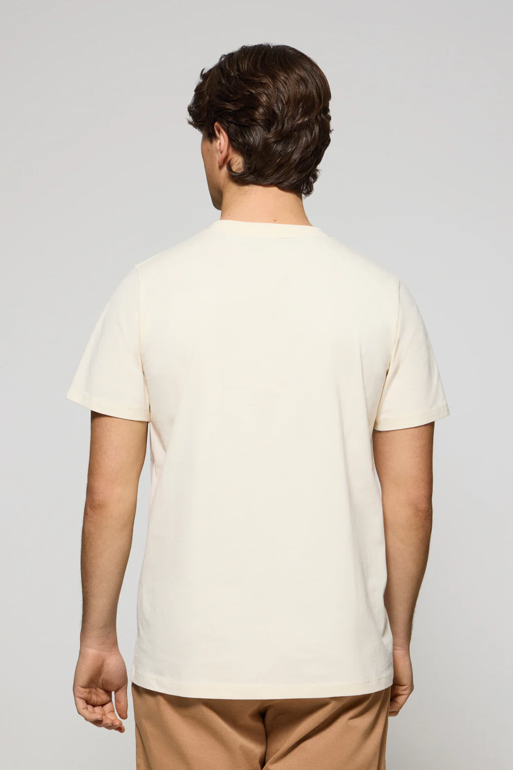 Camiseta color crudo con cuello redondo y bordado Rigby Go - Image 2