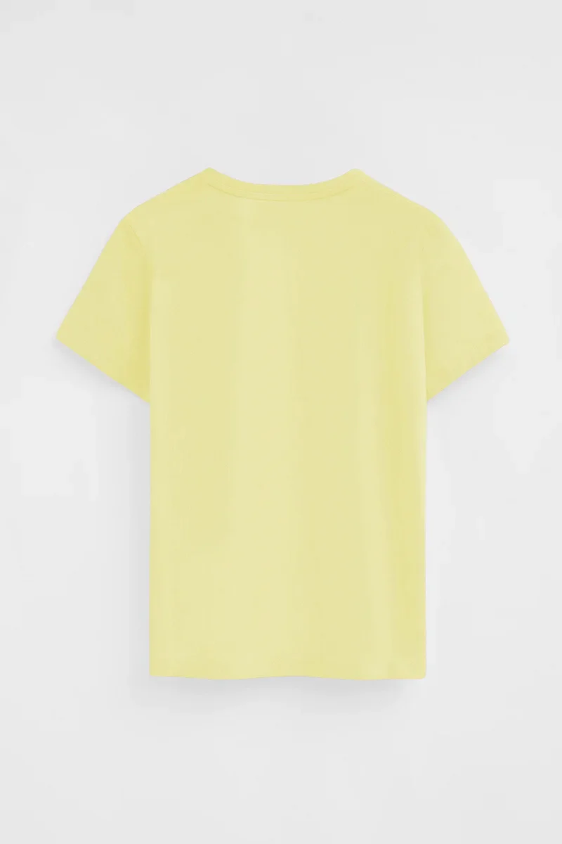 Camiseta amarillo claro de manga corta y cuello redondo con bordado Rigby Go - Image 8