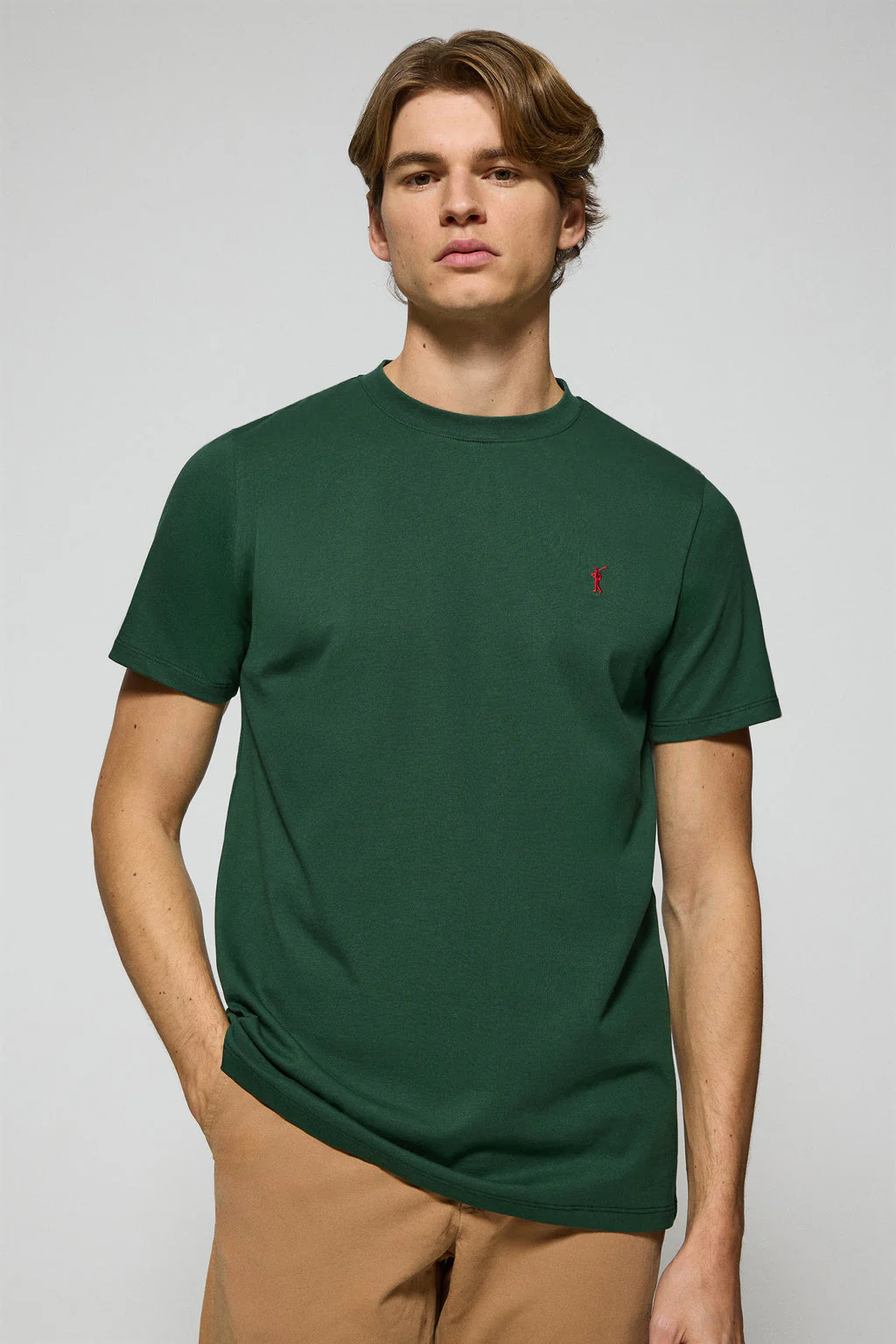 Camiseta verde botella con cuello redondo y logo bordado Rigby Go