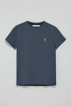 Camiseta azul denim de cuello redondo con bordado Rigby Go - Image 6
