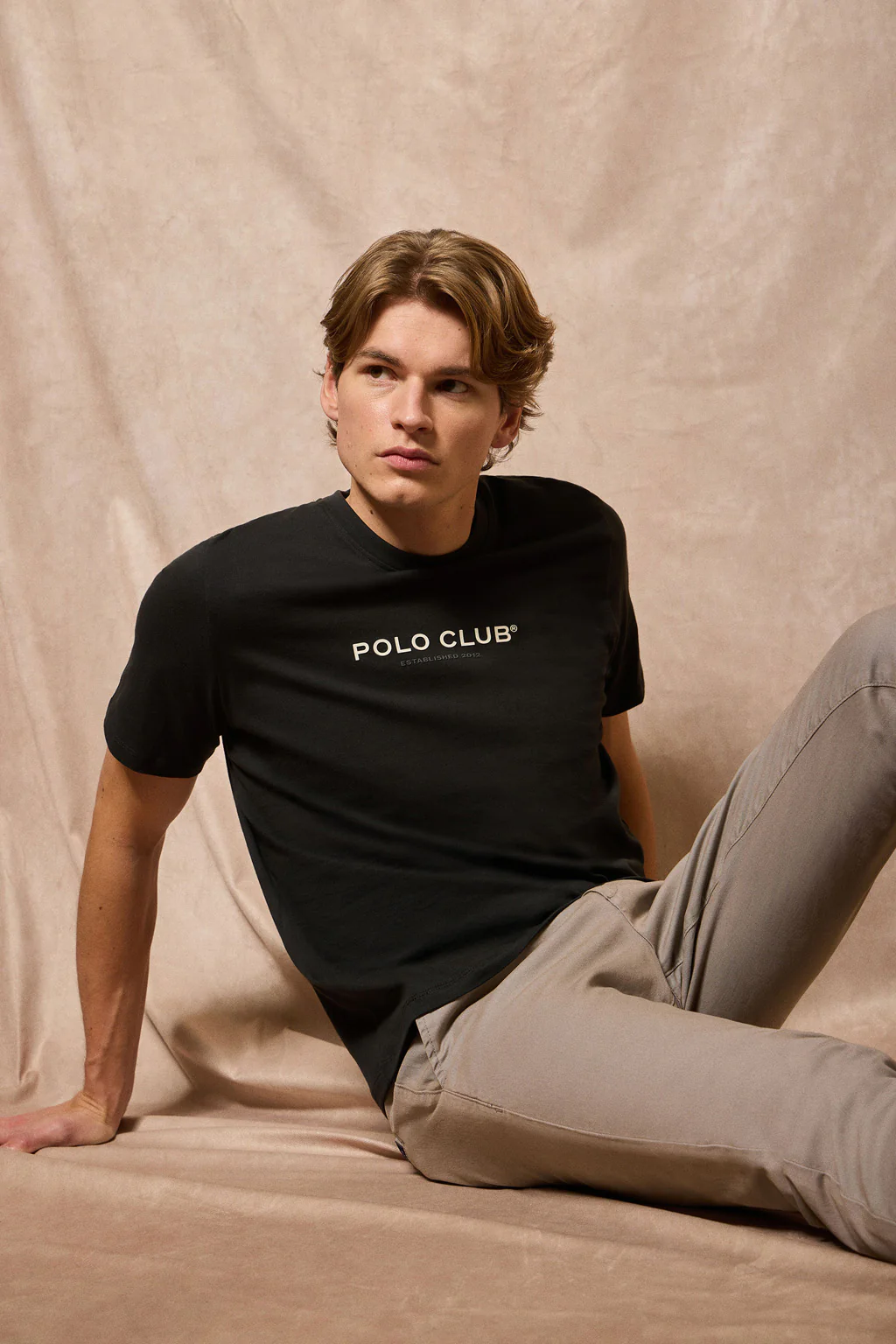 Camiseta negra de cuello redondo con logotipo engomado Polo Club - Image 8