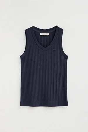 Camiseta sin mangas azul marino de canalé y escote de pico con logo Polo Club - Image 10