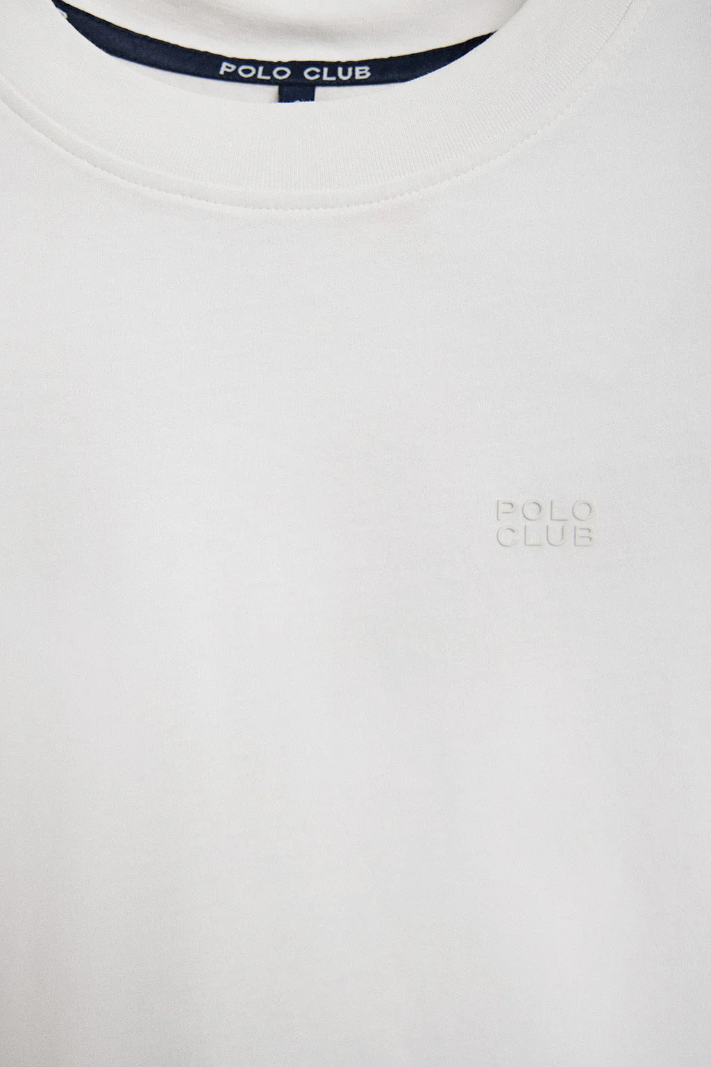 Camiseta Tori boxy fit blanca con print engomado Regular Block Polo Club - Image 7