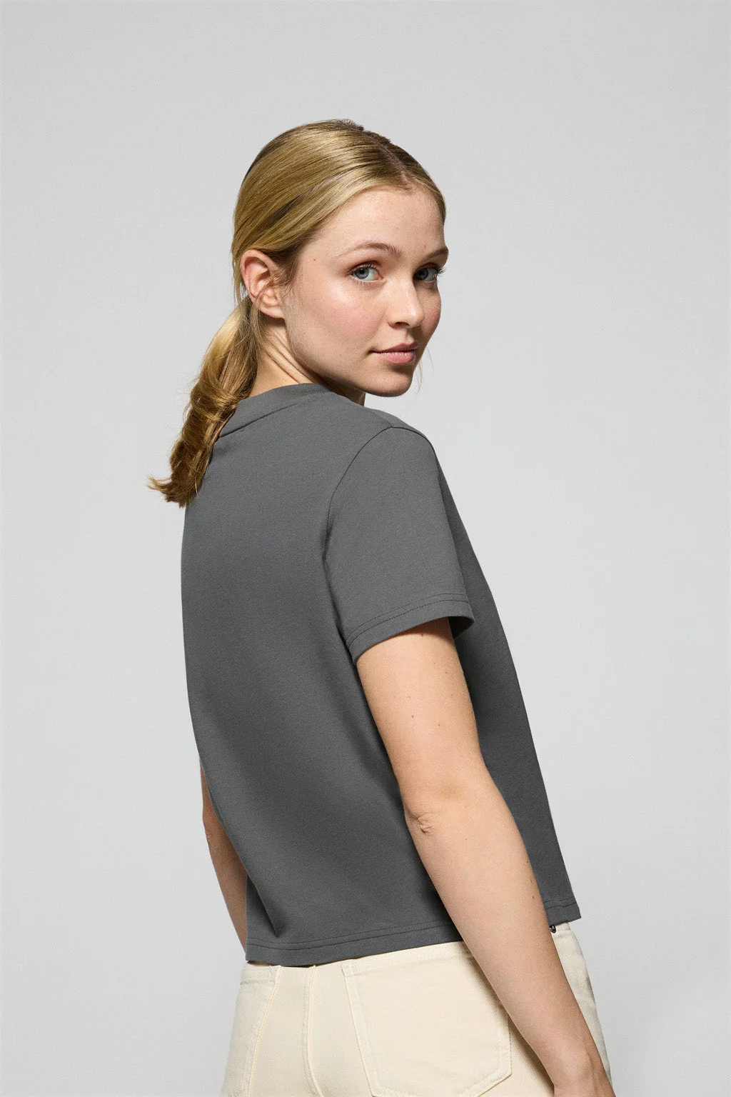 Camiseta Tori color asfalto con logo Minimal Combo Polo Club - Image 5