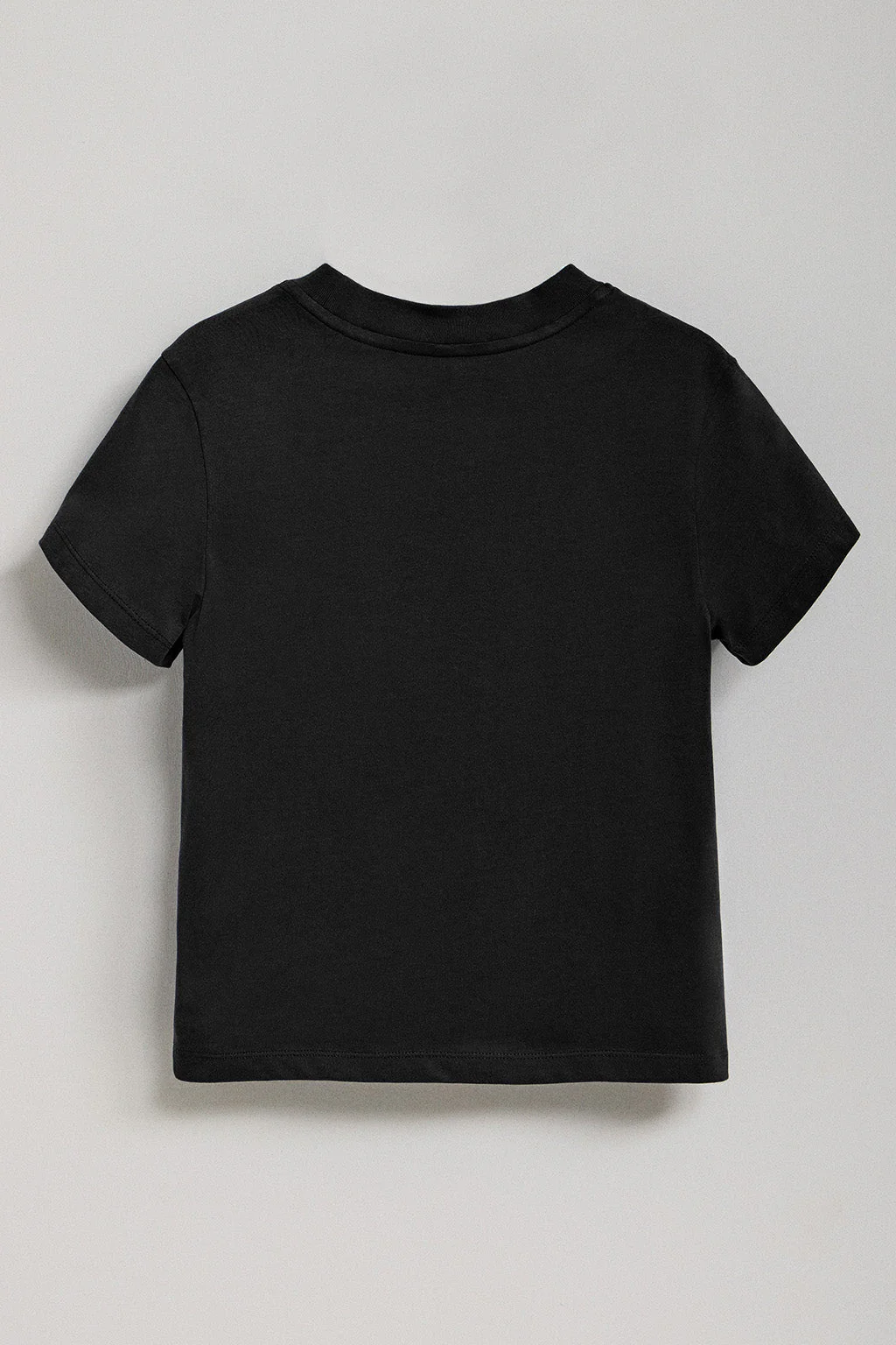 Camiseta Tori boxy fit negra con print engomado Regular Block Polo Club - Image 8