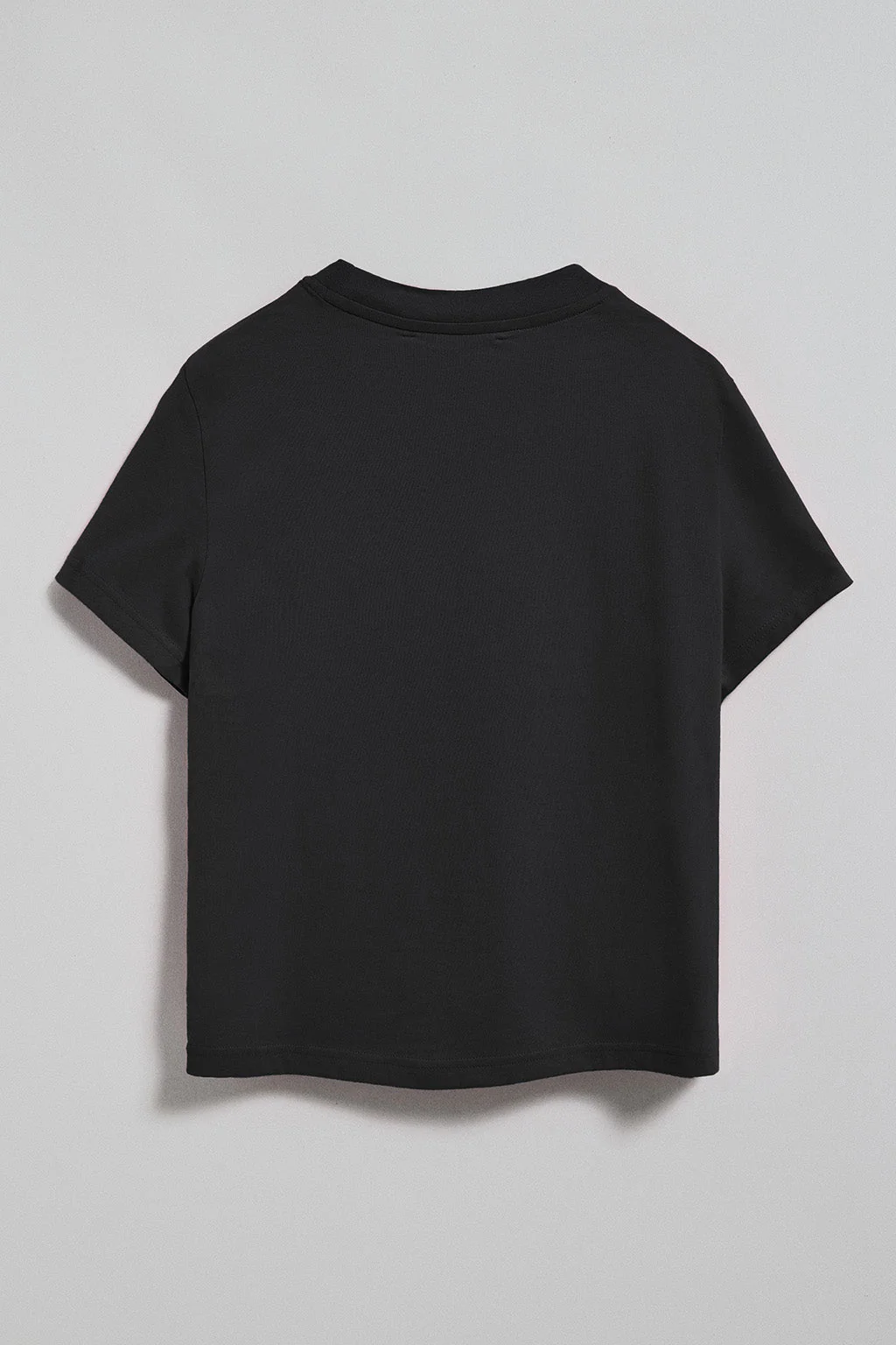 Camiseta Tori negra con print engomado Polo Club - Image 10