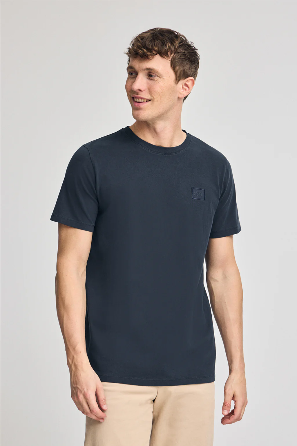 Camiseta azul marino garment dye con detalle Polo Club