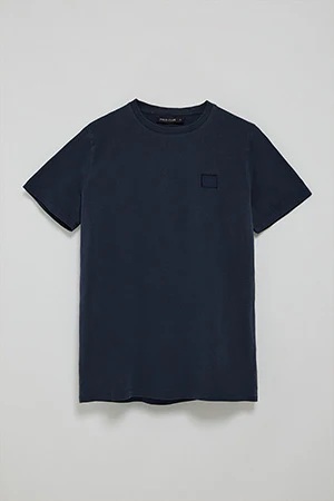 Camiseta azul marino garment dye con detalle Polo Club - Image 9