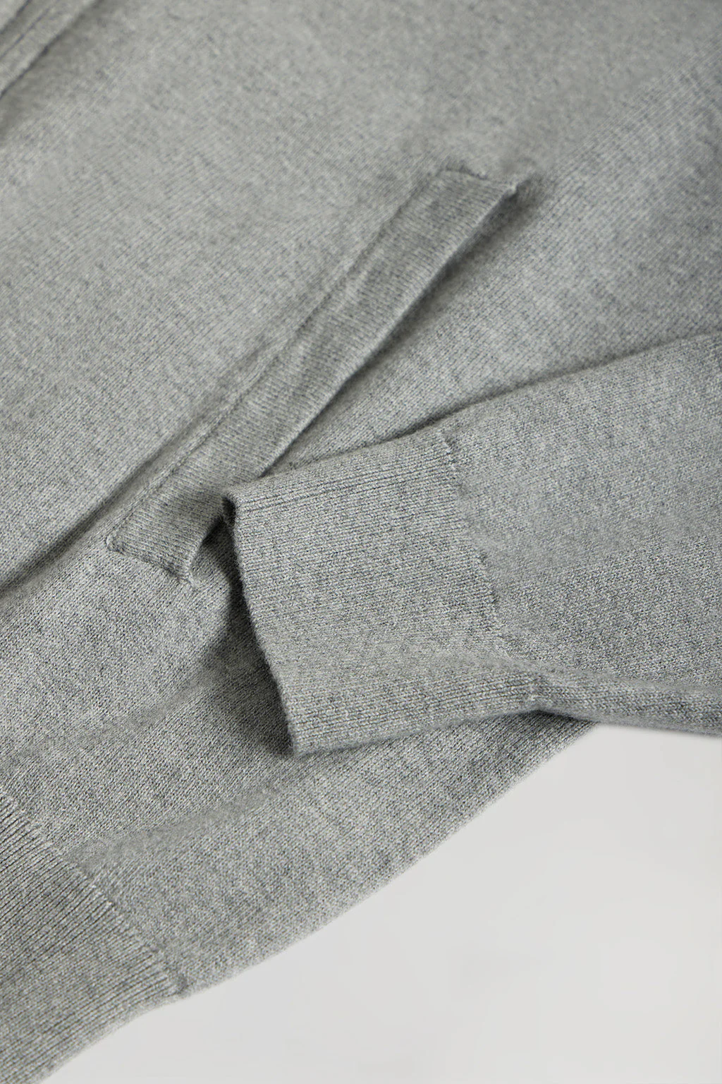 Cárdigan gris vigoré de algodón con cremallera y bordado Rigby Go - Image 7