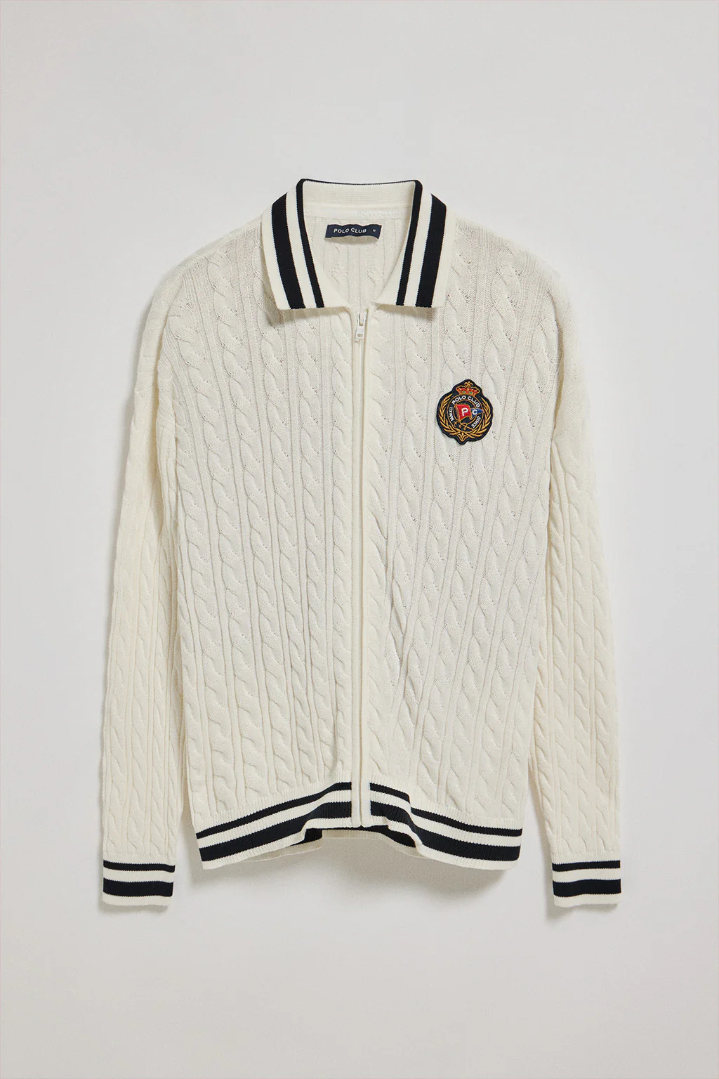 Cardigán beige trenzado con cremallera y logo náutico - Image 8
