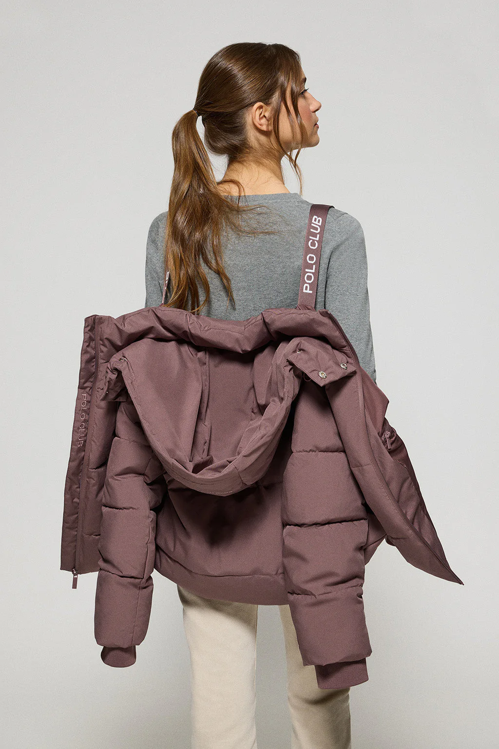 Chaqueta corta Artic rosa taupe de capucha fija y detalles Polo Club - Image 5