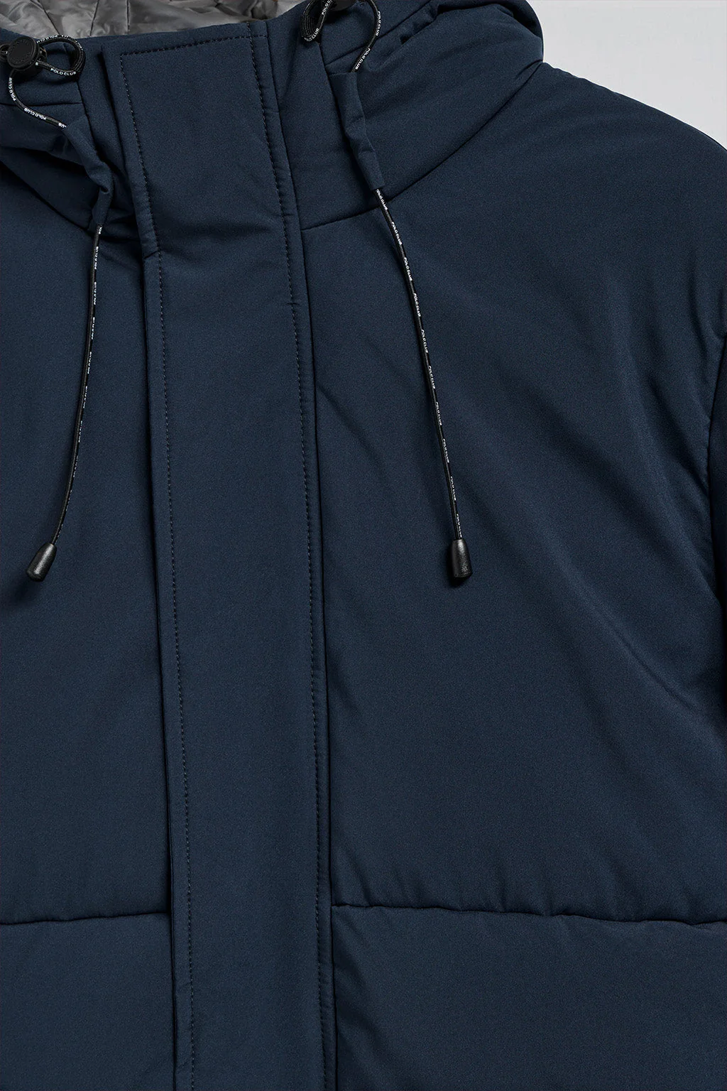Abrigo azul marino Aspen acolchado de capucha fija y detalles Polo Club - Image 8