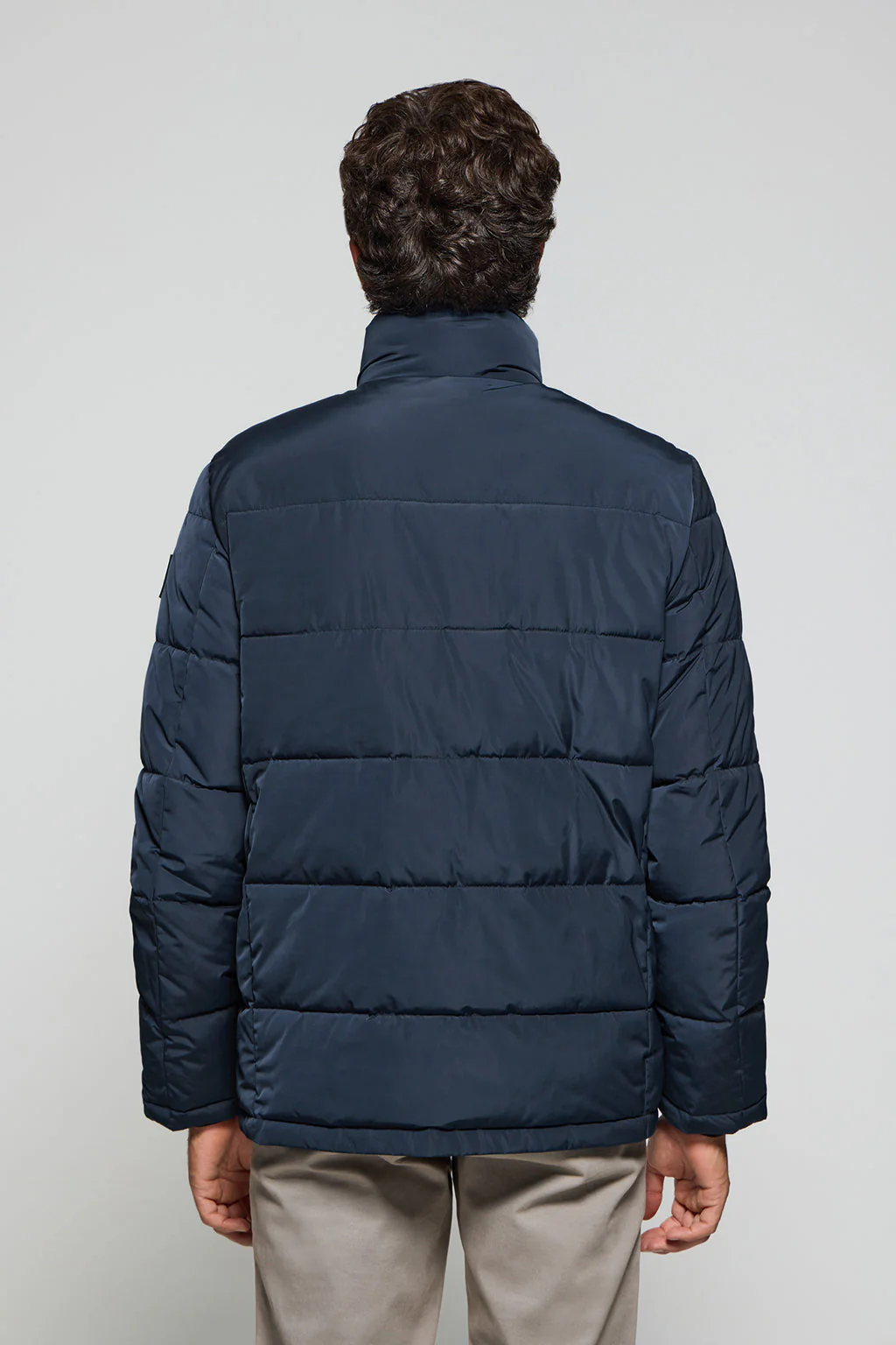 Chaqueta Brooklyn acolchada azul marino con detalle en la manga - Image 5
