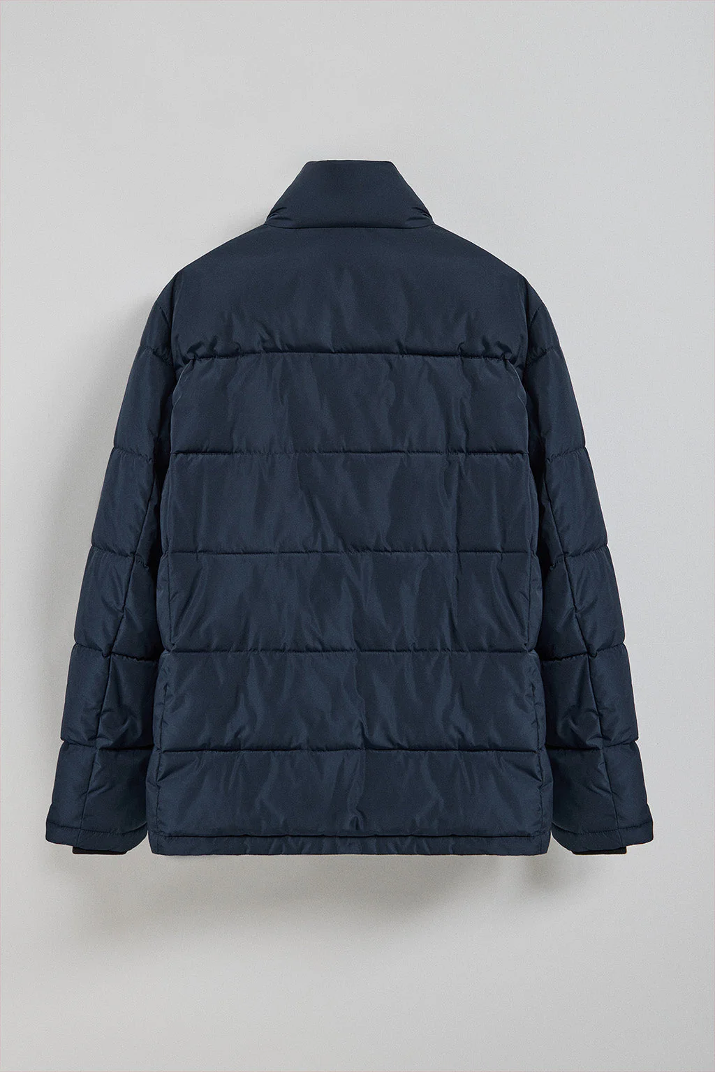 Chaqueta Brooklyn acolchada azul marino con detalle en la manga - Image 9