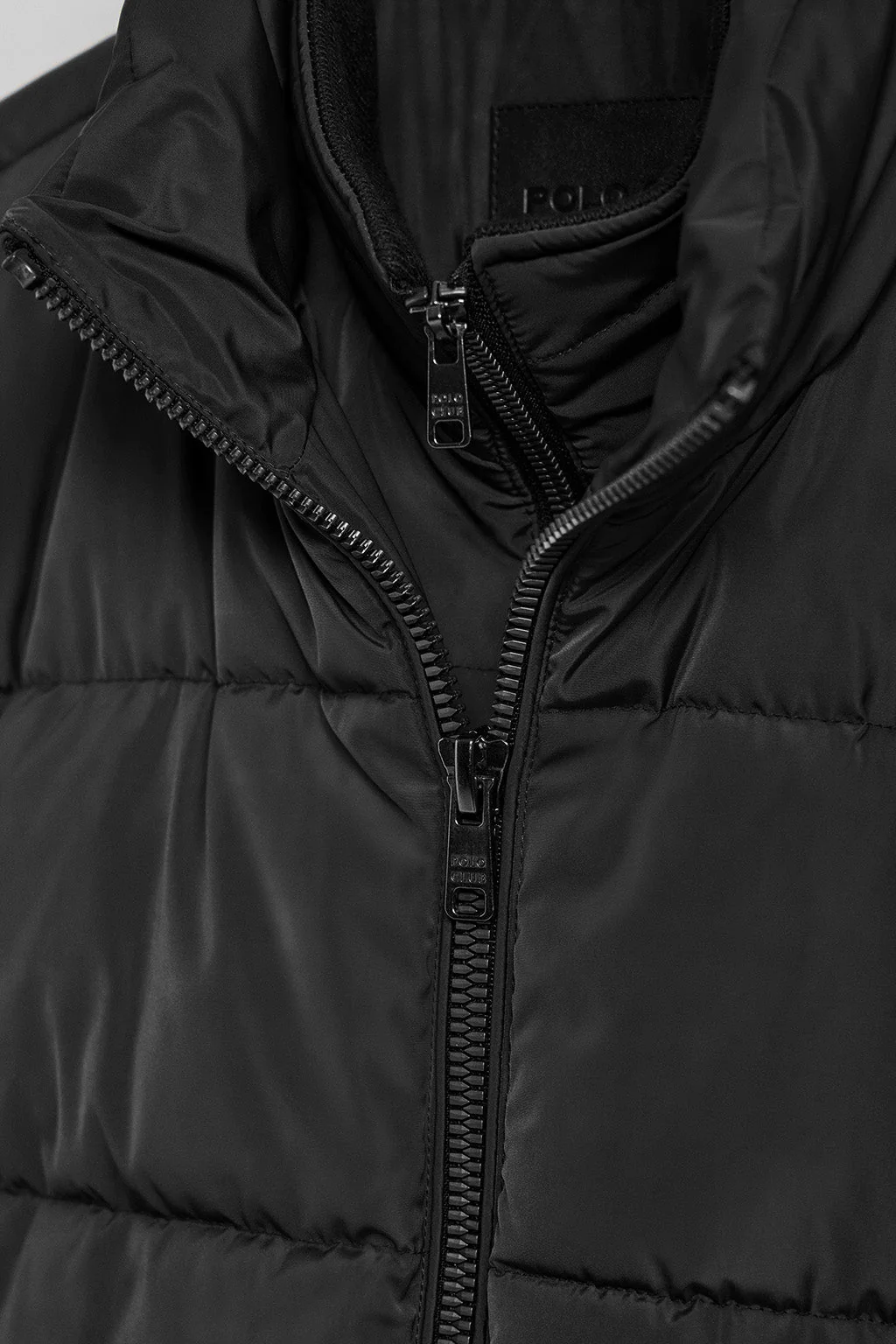 Chaqueta Brooklyn acolchada negra con detalle en la manga - Image 8