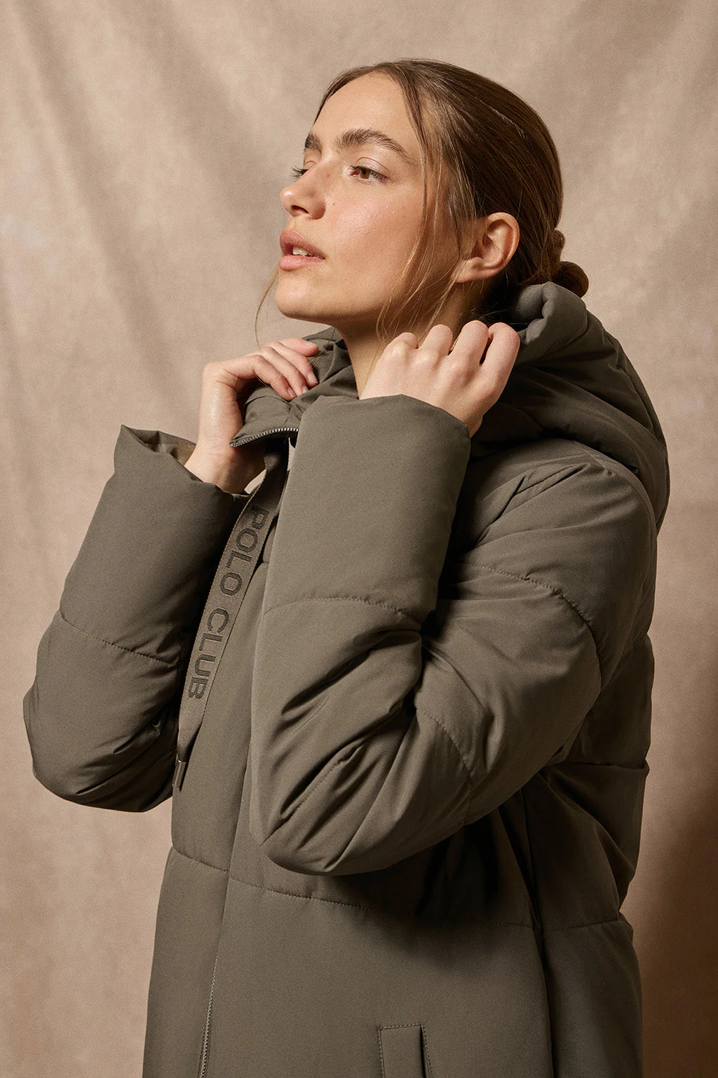 Chaquetón verde Buenos aires de capucha fija y detalles Polo Club - Image 7