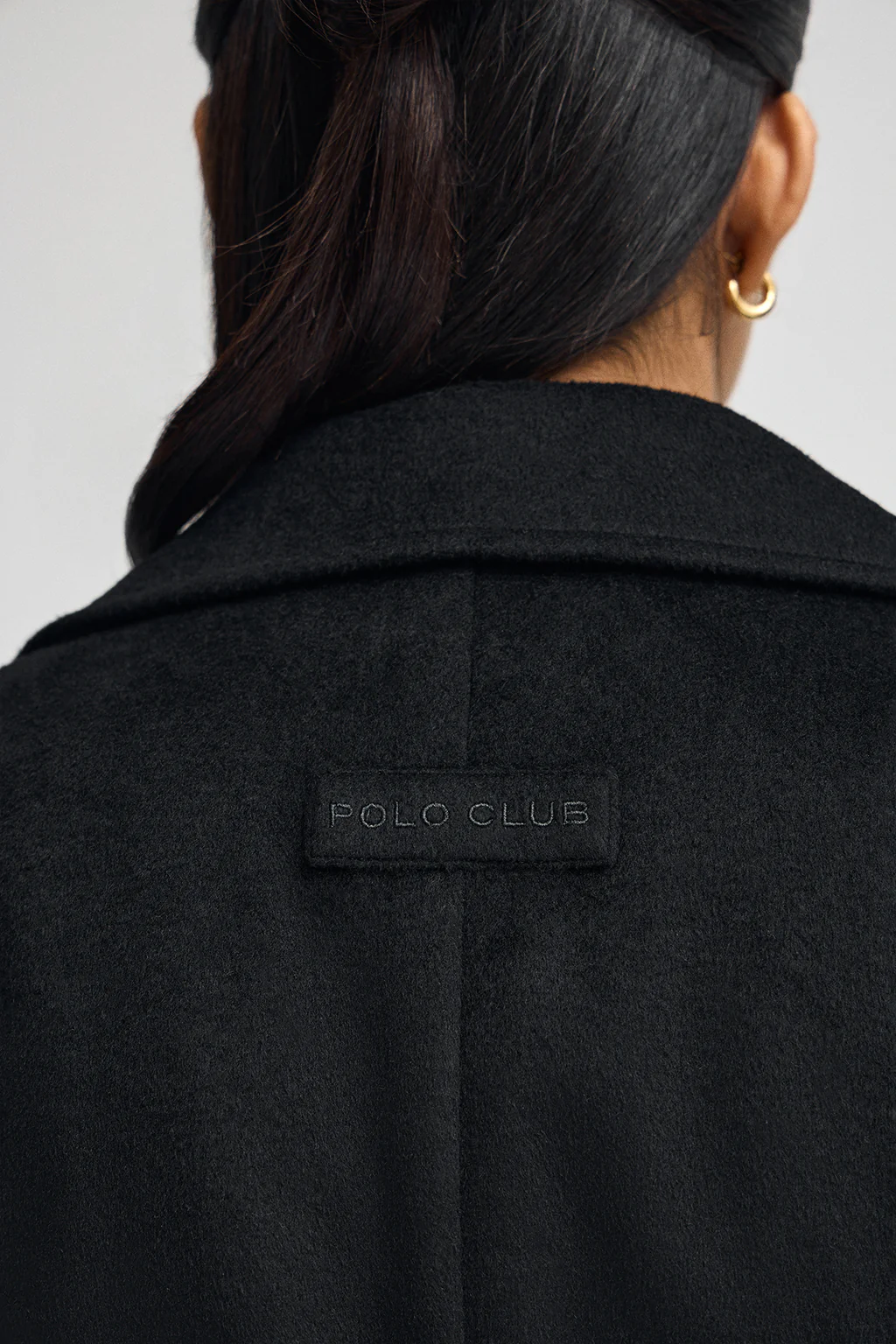 Abrigo Camila negro con logo Polo Club - Image 4