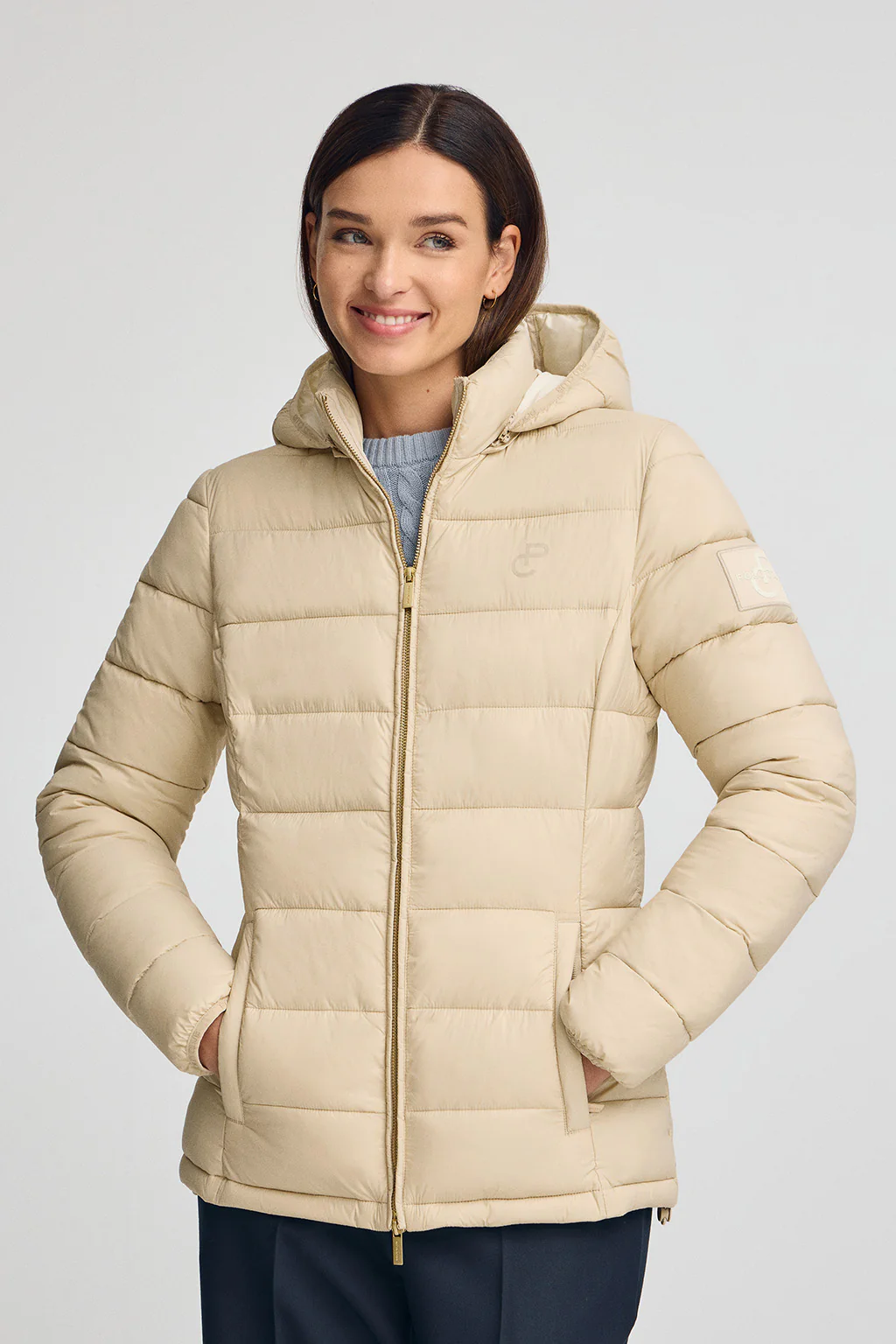 Chaqueta ultralight beige con logo Polo Club - Image 3