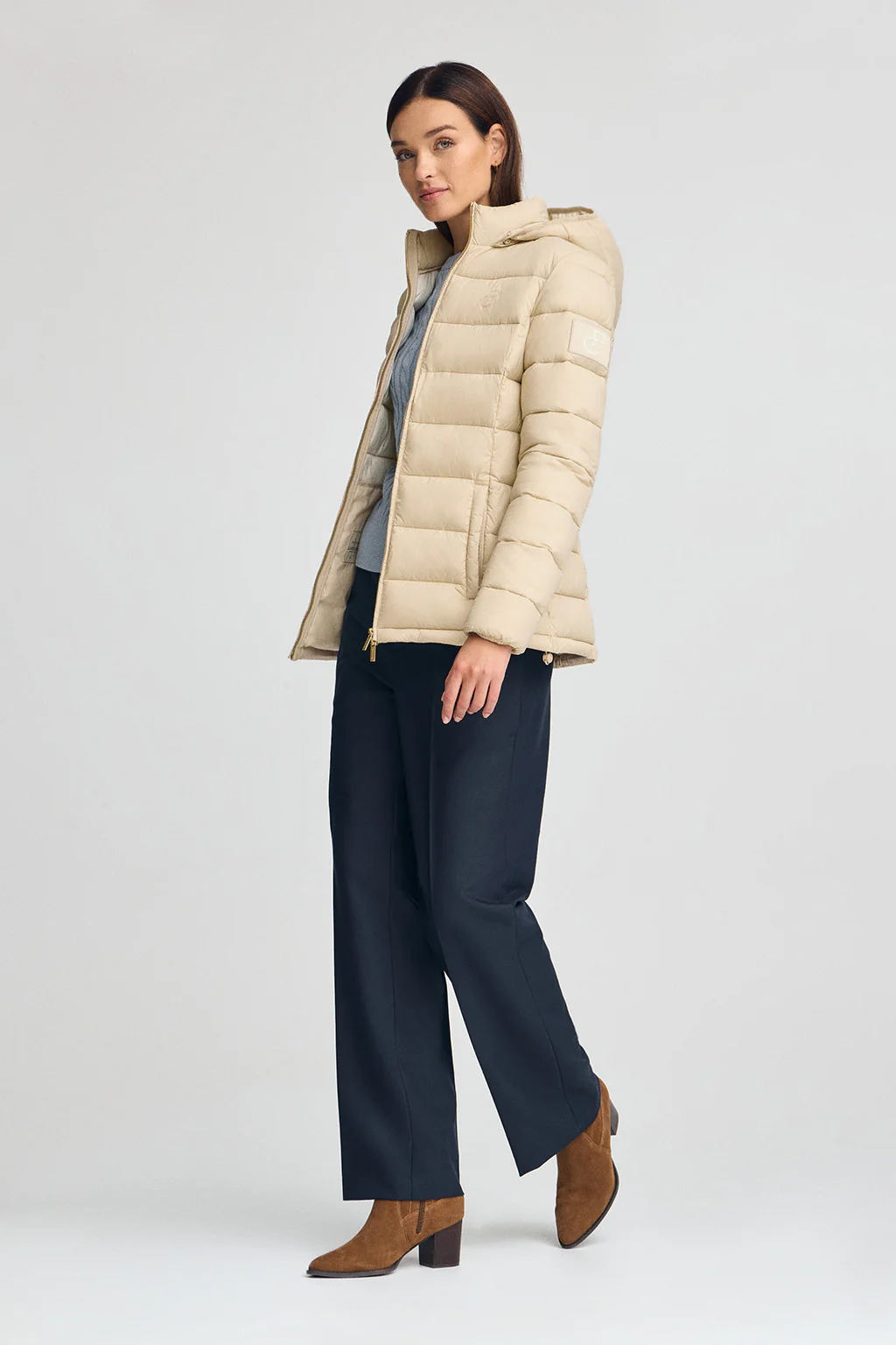 Chaqueta ultralight beige con logo Polo Club - Image 5
